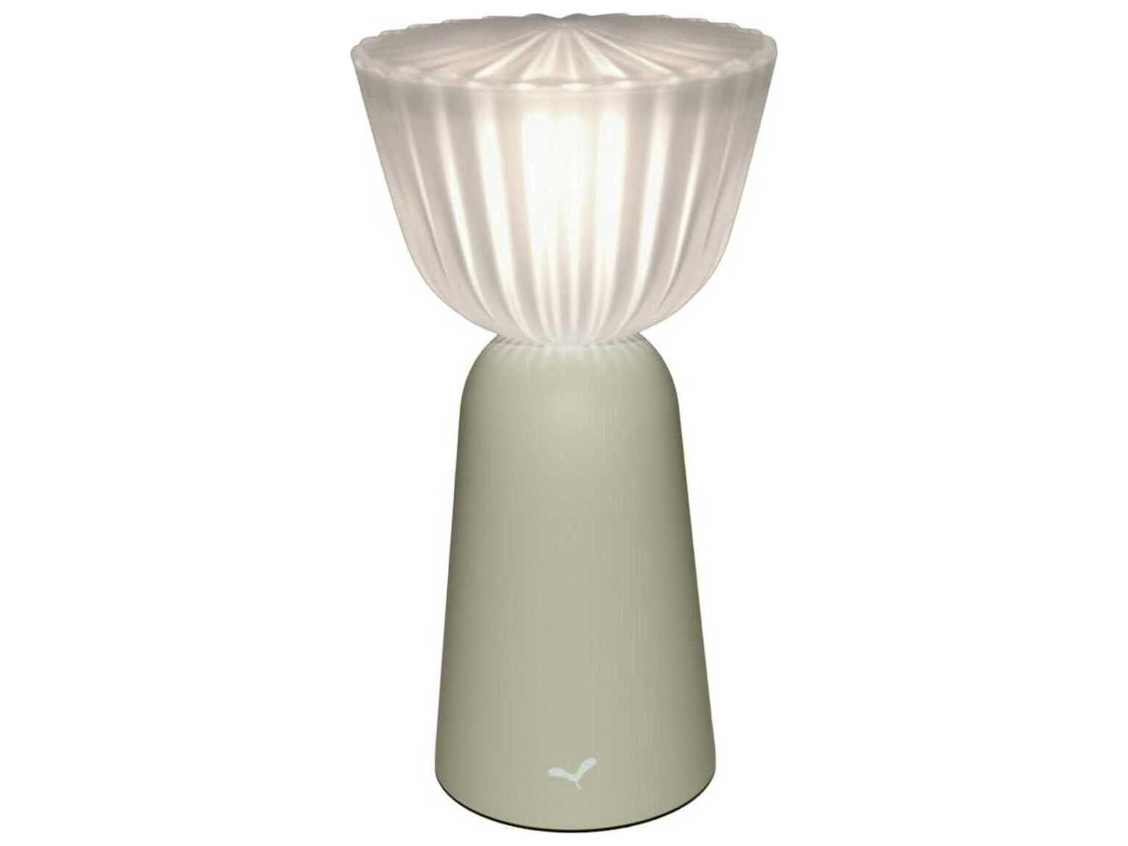 Swiing Outdoor Lamp