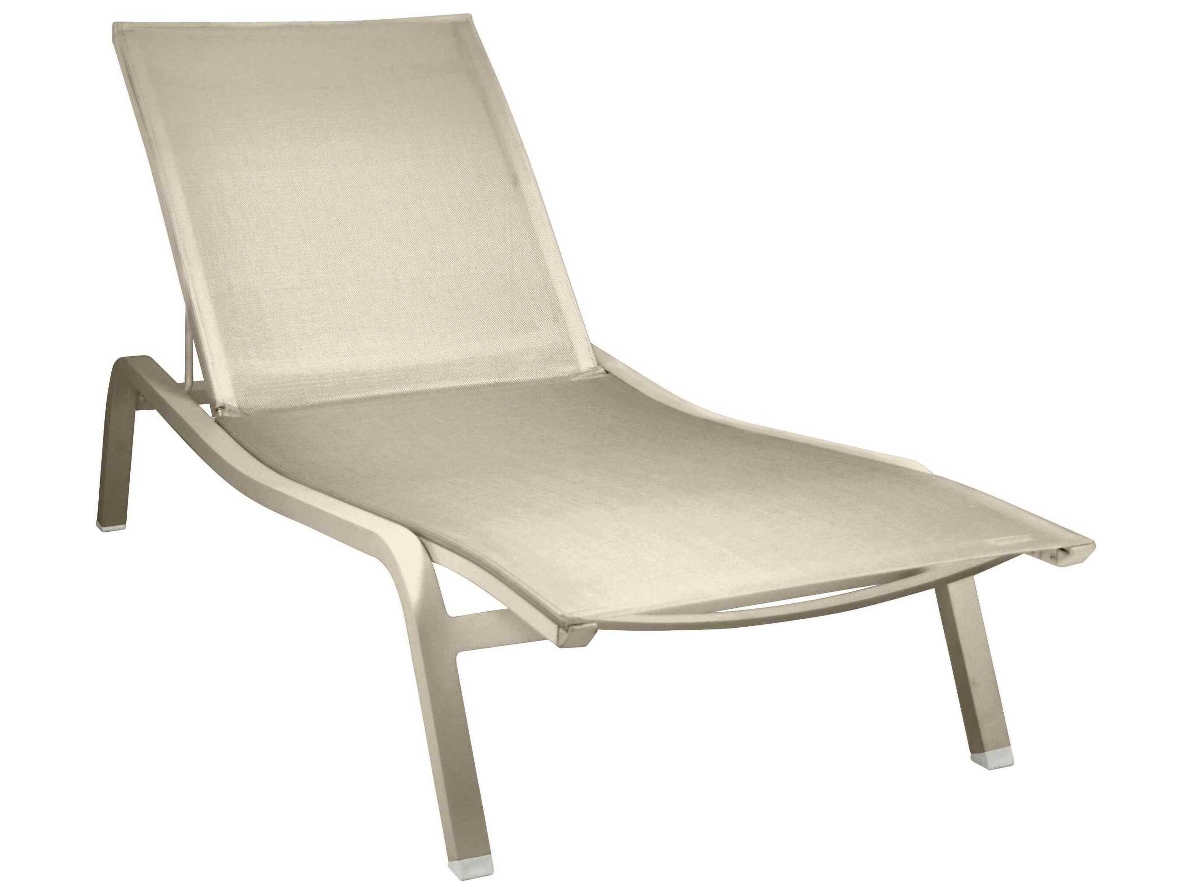 Alize XS Aluminum Sling Chaise Lounge