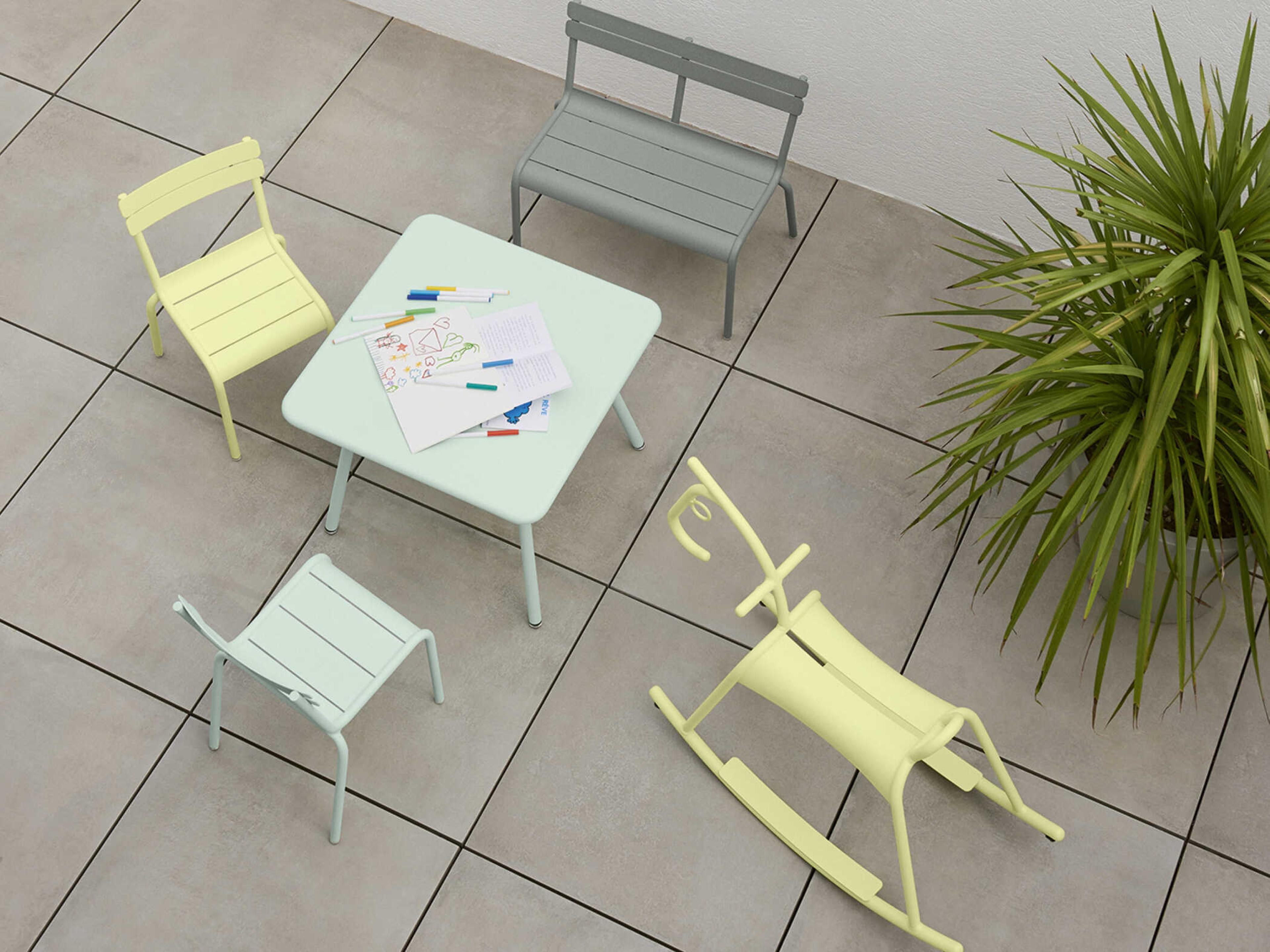 Luxembourg Aluminum Metal Lounge Set