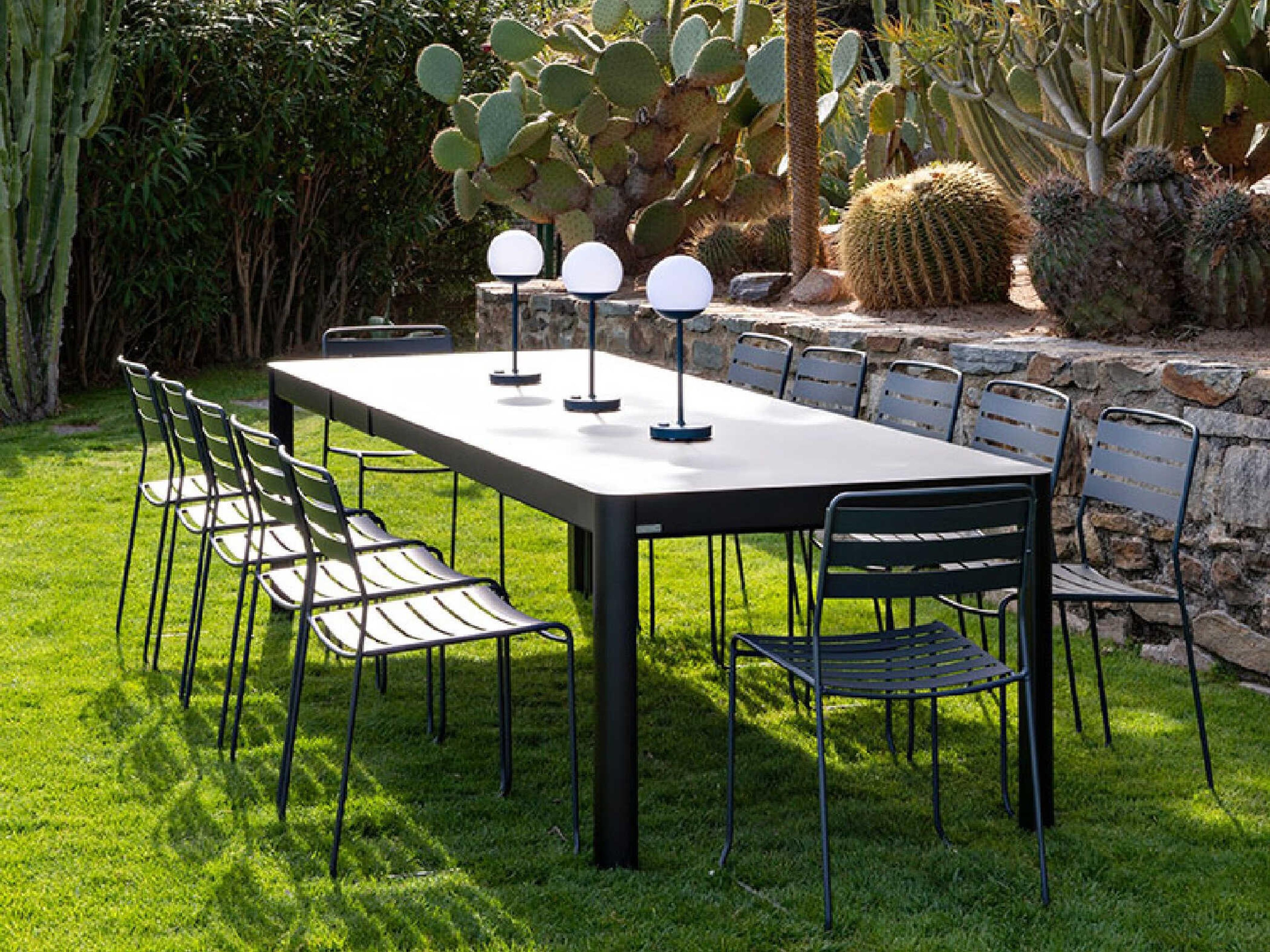 Ribambelle Aluminum Dining Set
