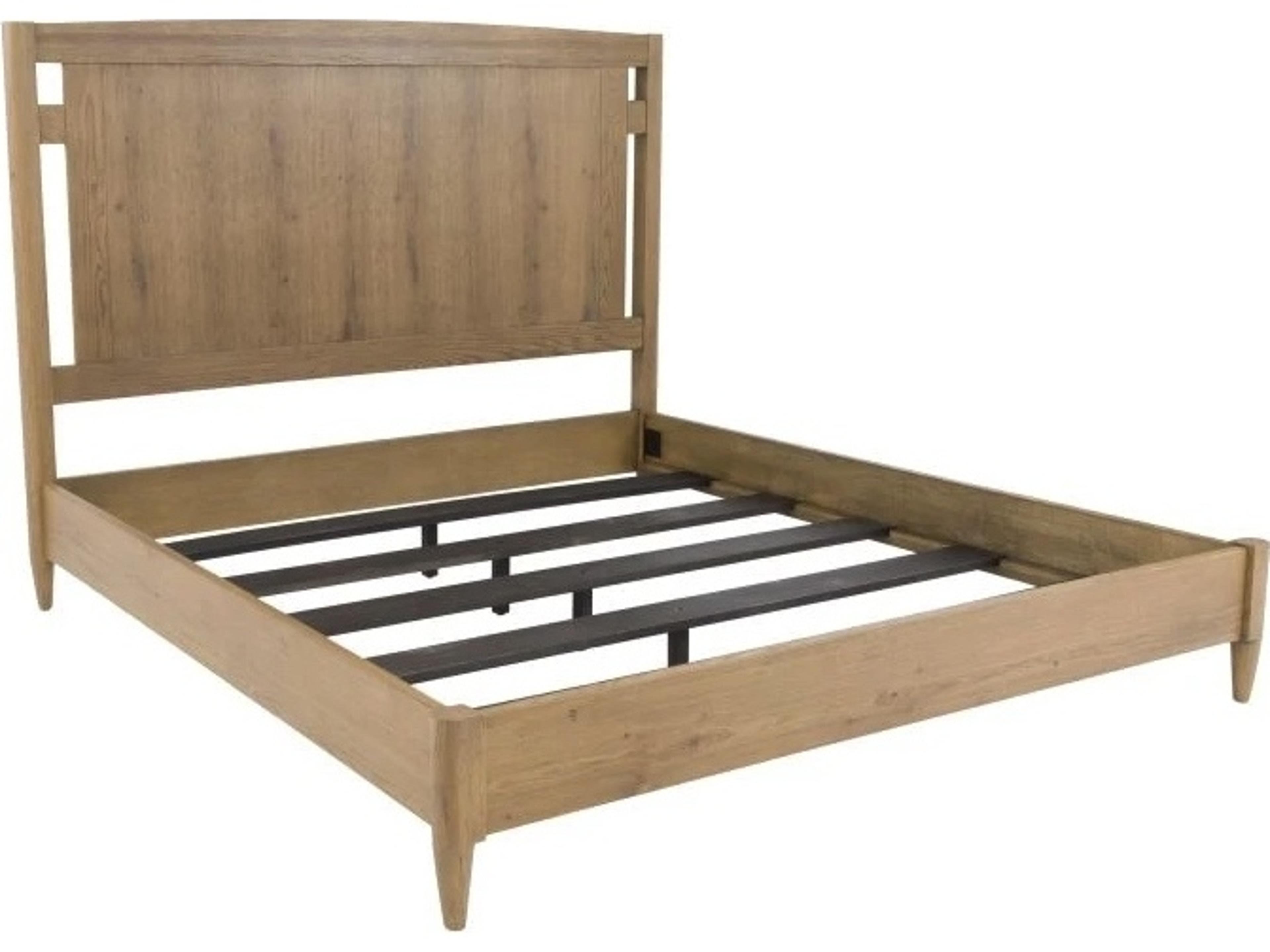 Fairfield Chair Monogram Natural Oak Wood King Platform Bed