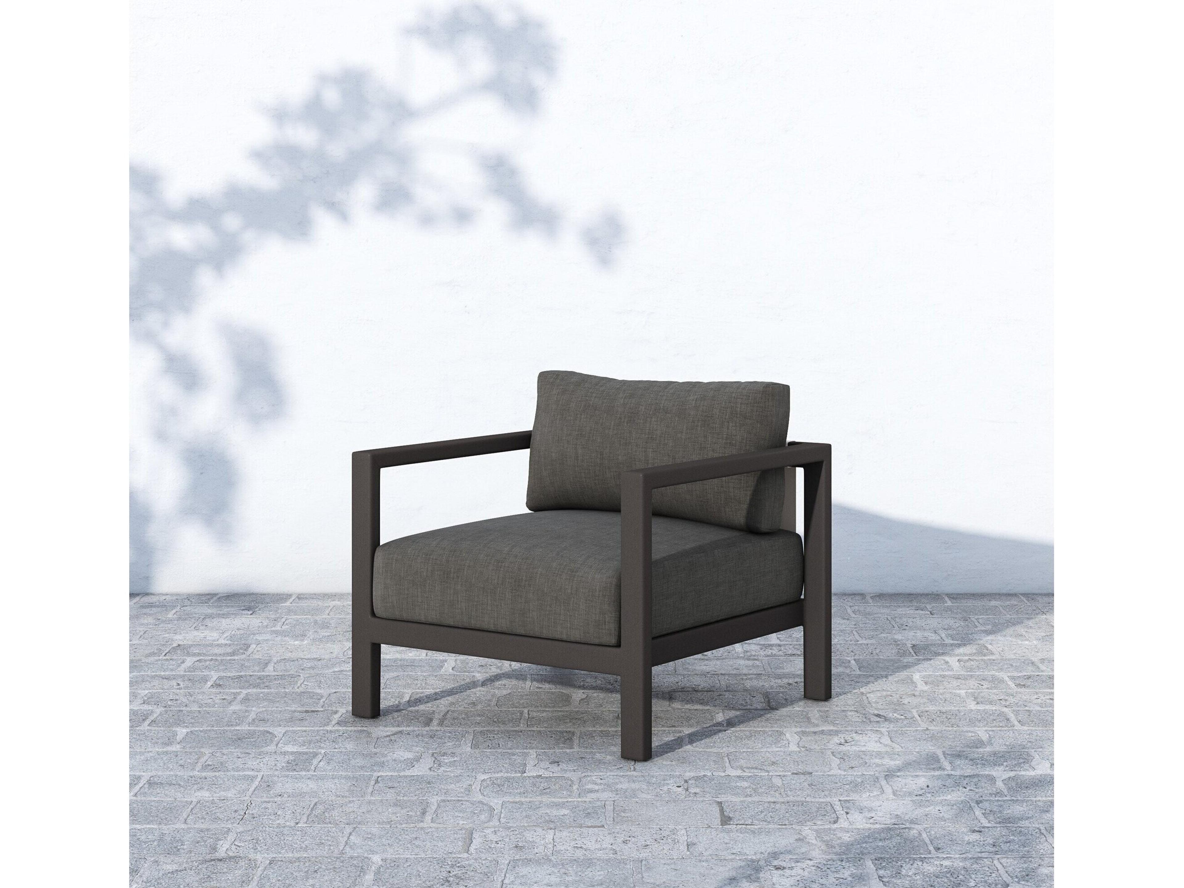 Luxecor Globetrotter Outdoor Bronze Aluminum / Ivory Rope Lounge Chair with Charcoal Cushion