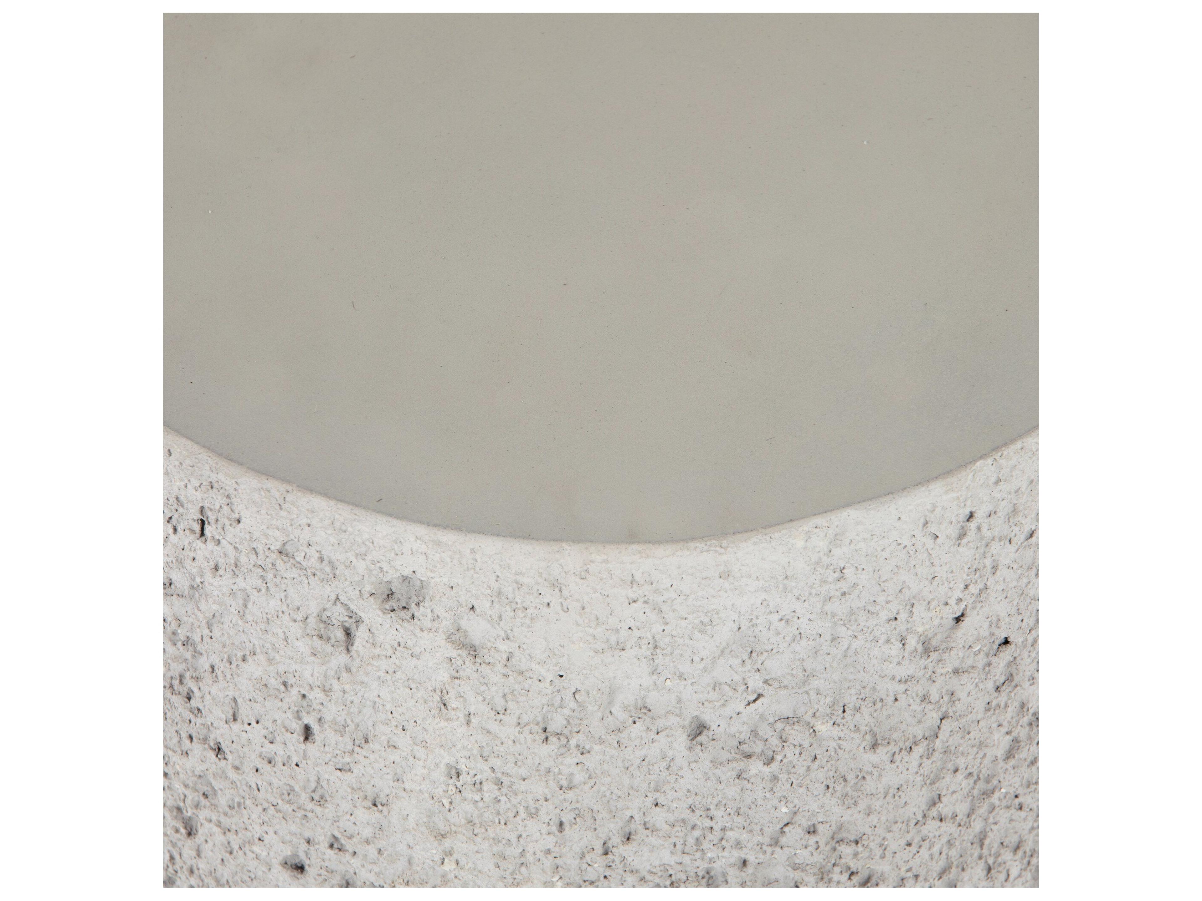 Luxecor Globetrotter Outdoor Blanc White / Matte Concrete Round End Table