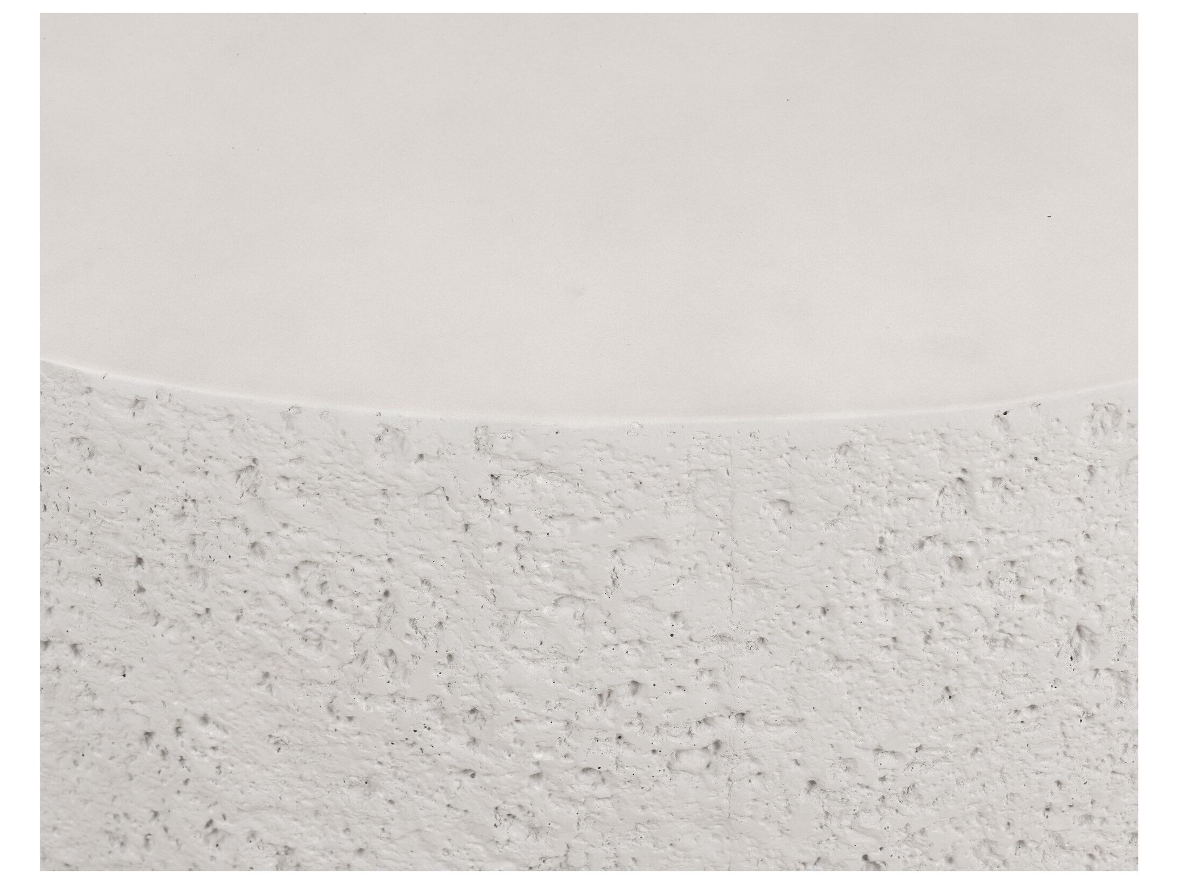 Luxecor Globetrotter Outdoor Round Coffee Table