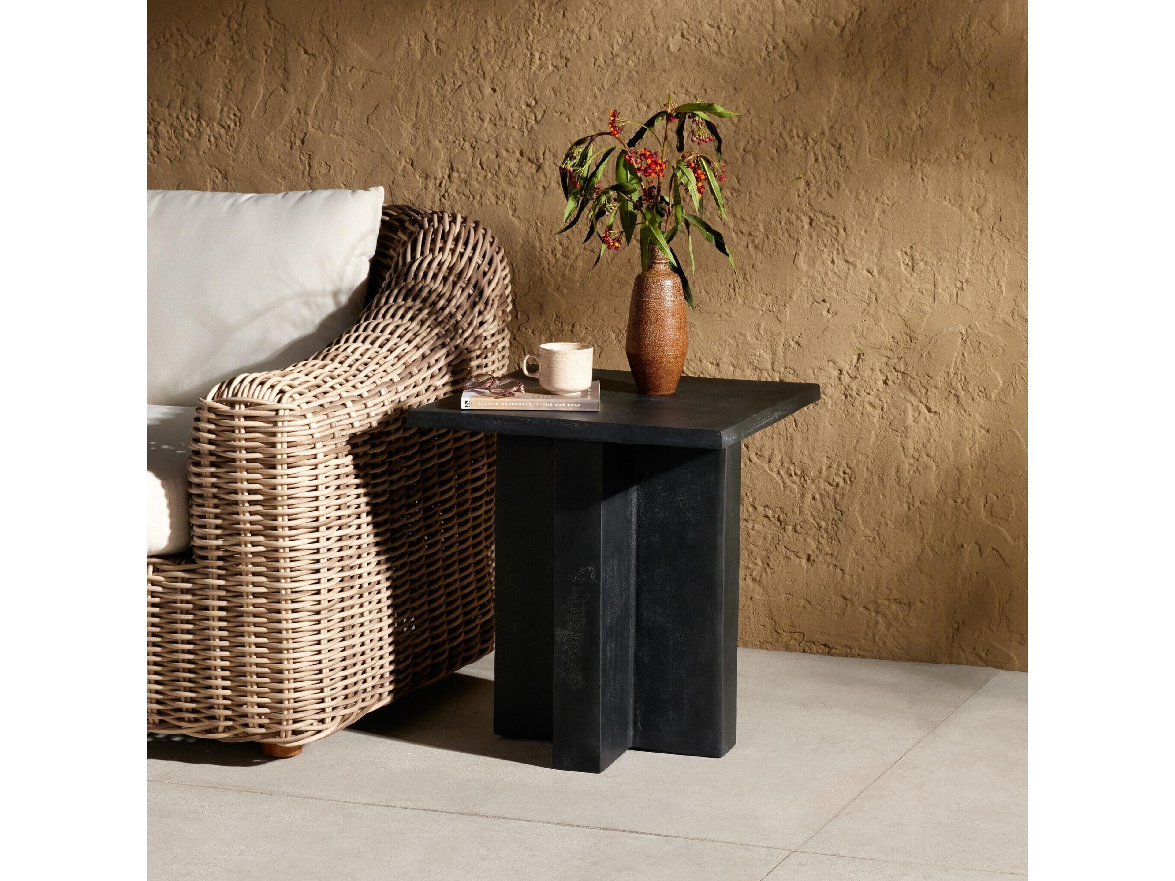 Luxecor Globetrotter Outdoor Aged Grey Square End Table