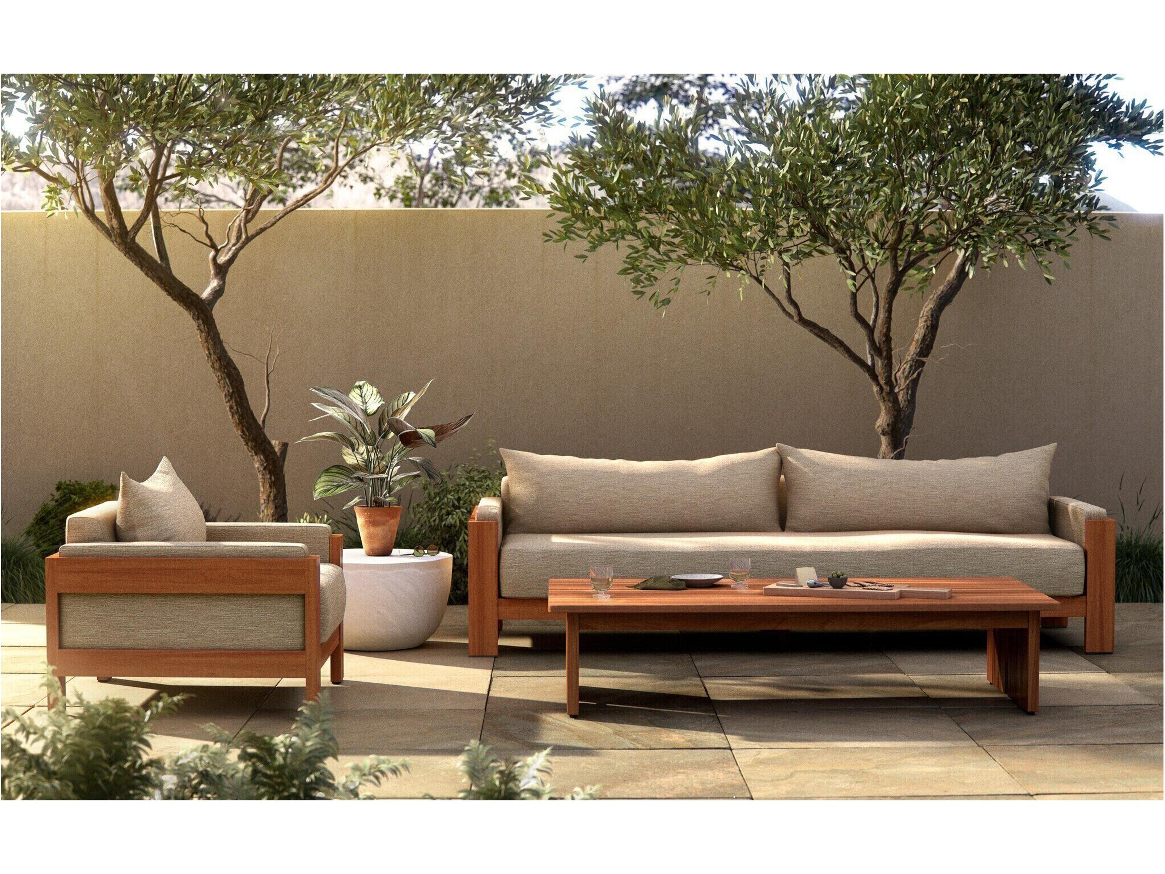 Luxecor Globetrotter Outdoor Natural Teak Lounge Chair with Casa Cream Cushion