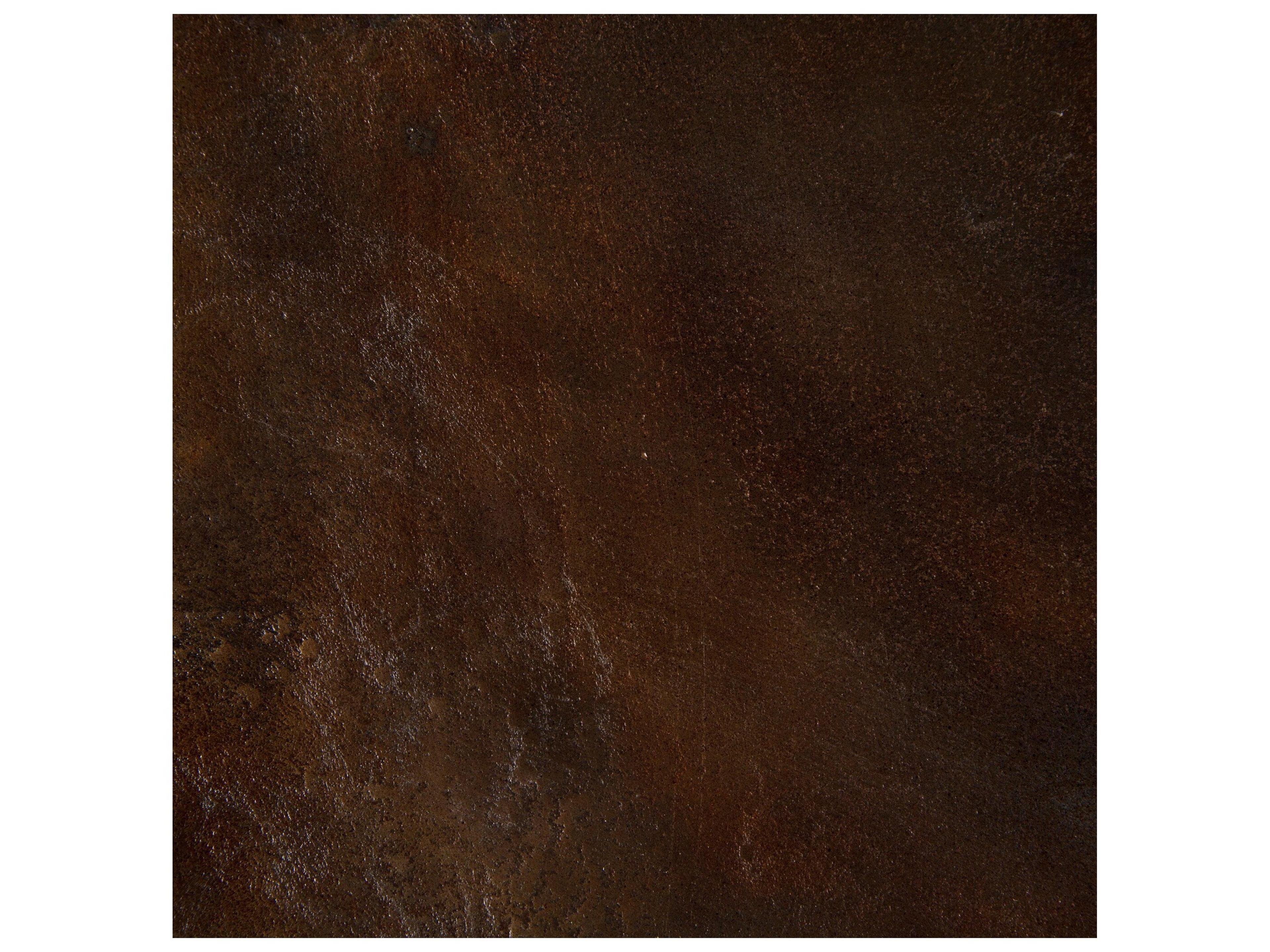 Luxecor Globetrotter Outdoor Antique Rust Aluminum Round Coffee Table