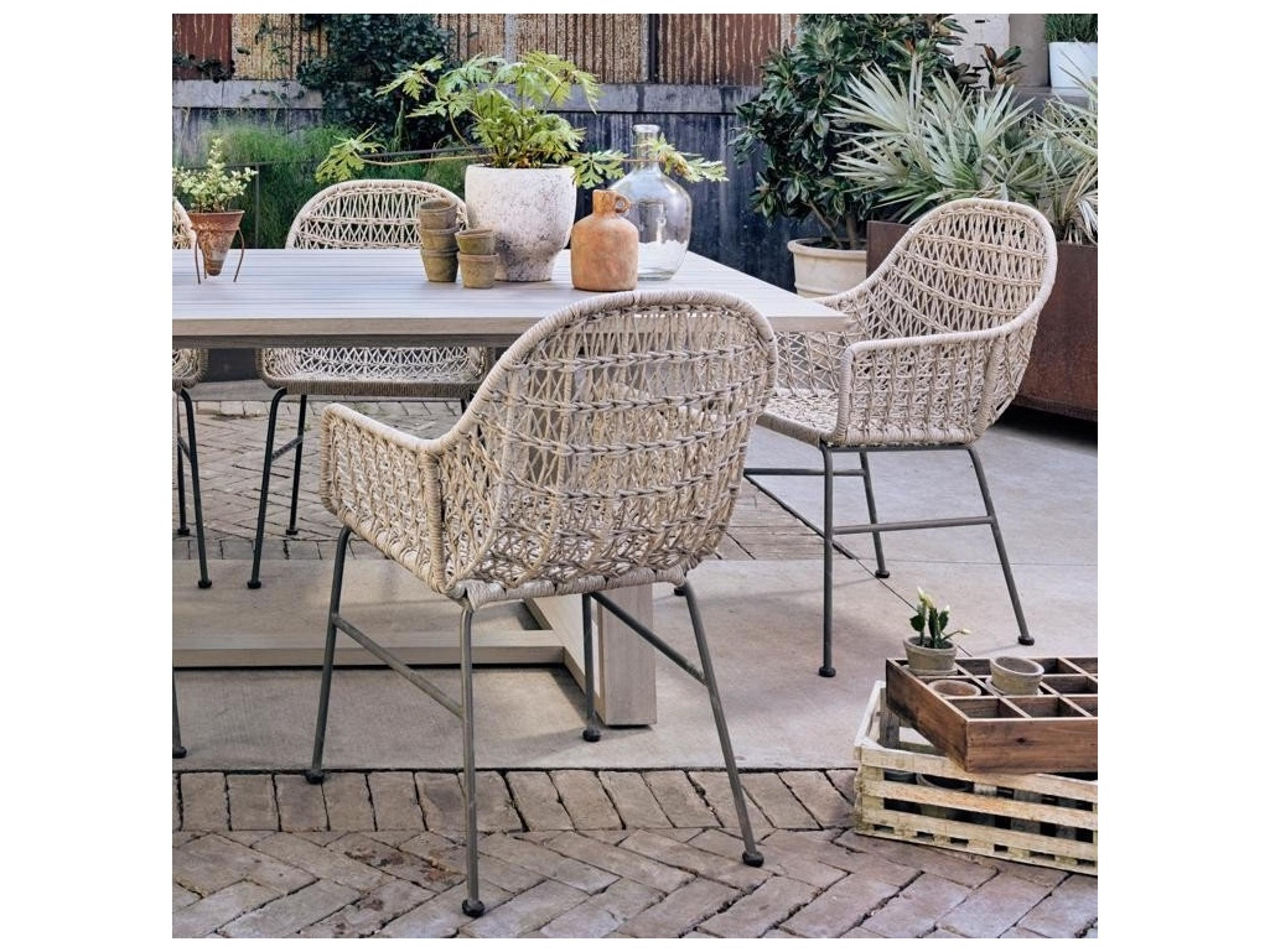 Luxecor Globetrotter Outdoor Vintage White / Grey Bronze Wrought Iron Wicker Dining Chair