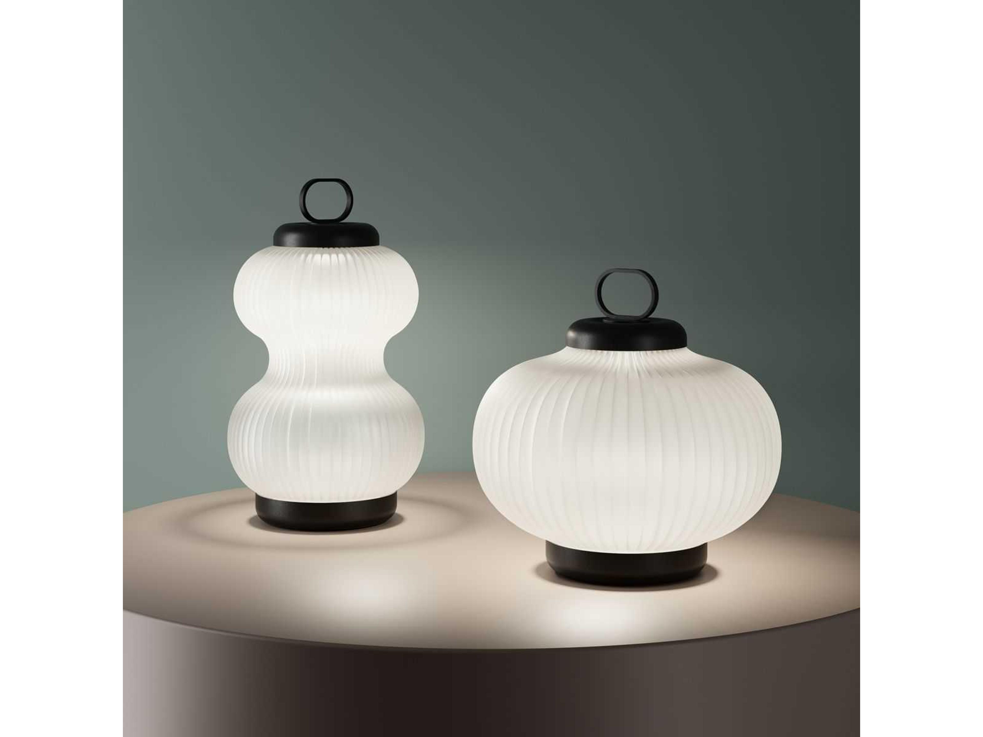 Fontana Arte Kanji LED White Glass Table Lamp