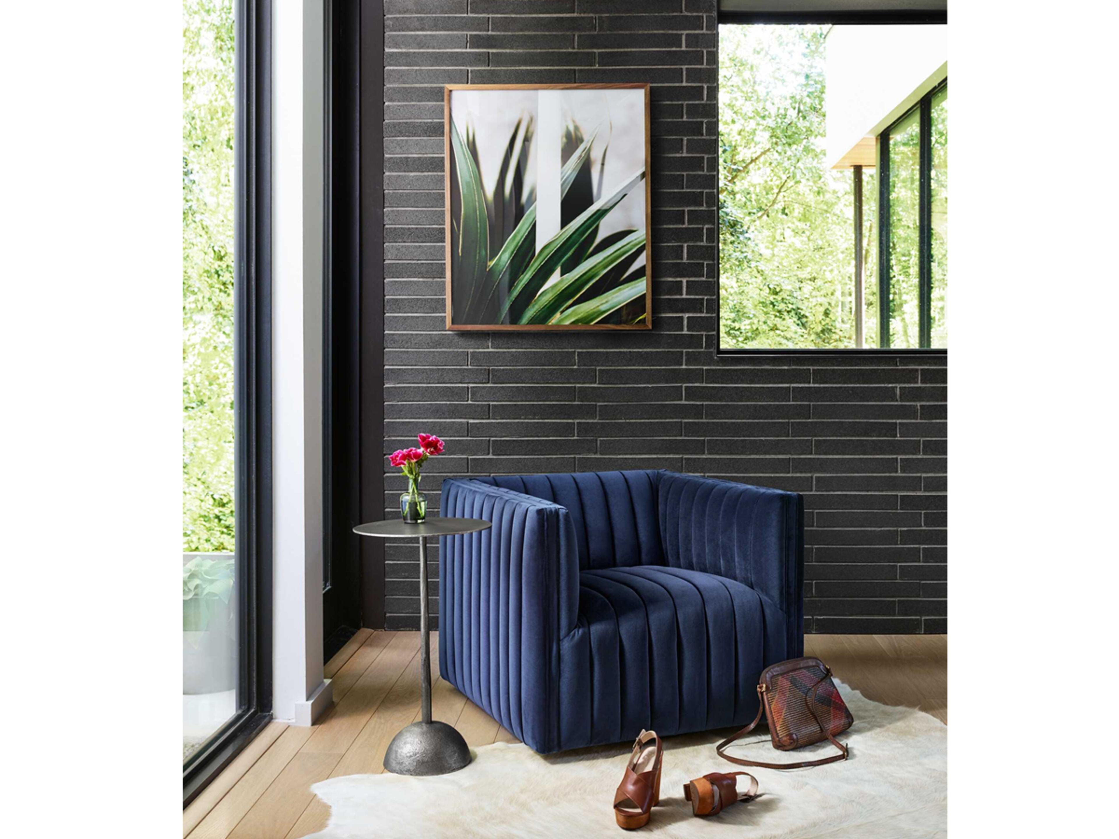 Luxecor Globetrotter Augustine Swivel Fabric Accent Chair