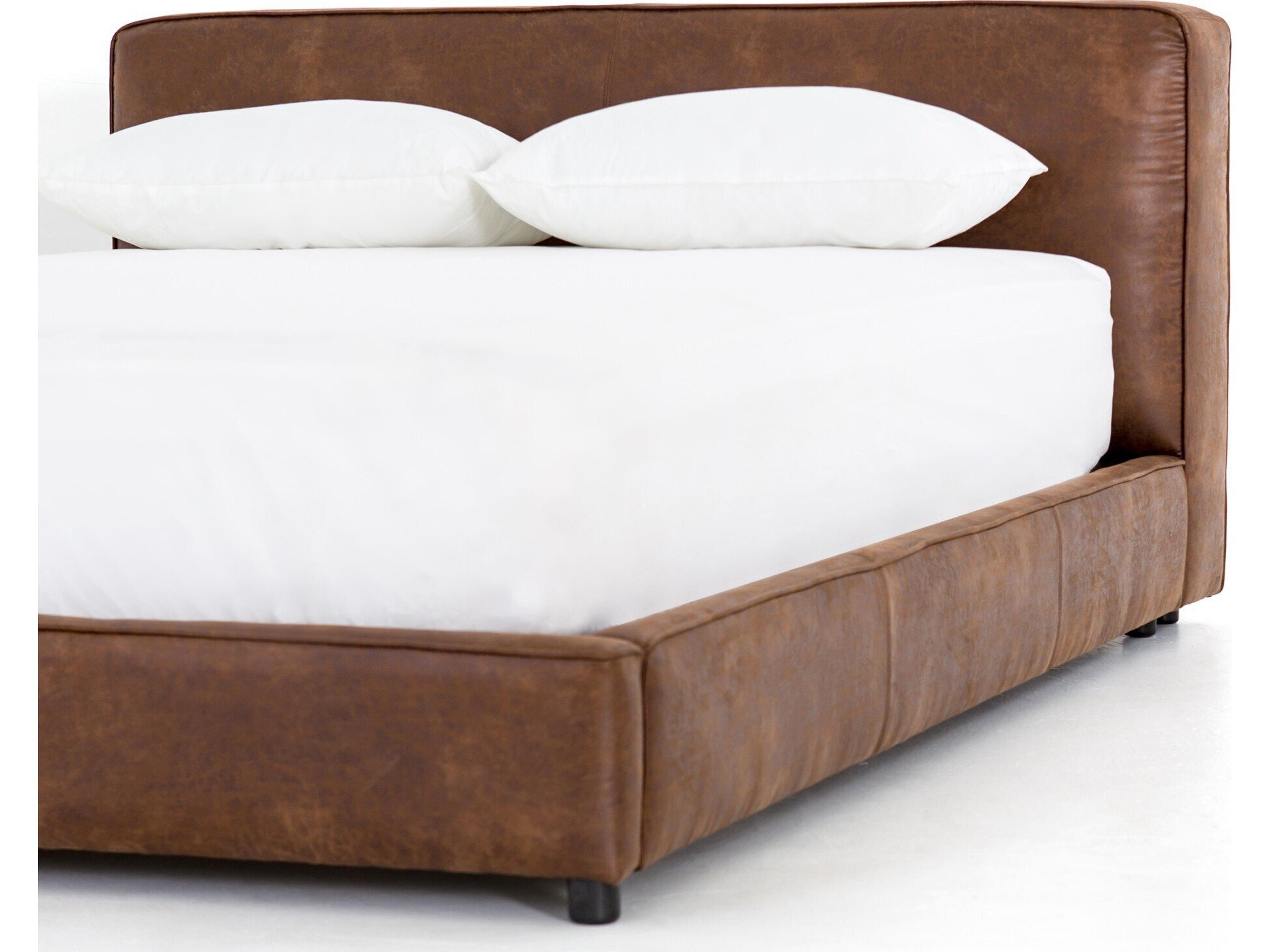Luxecor Globetrotter Aidan Vintage Tobacco Queen Bed