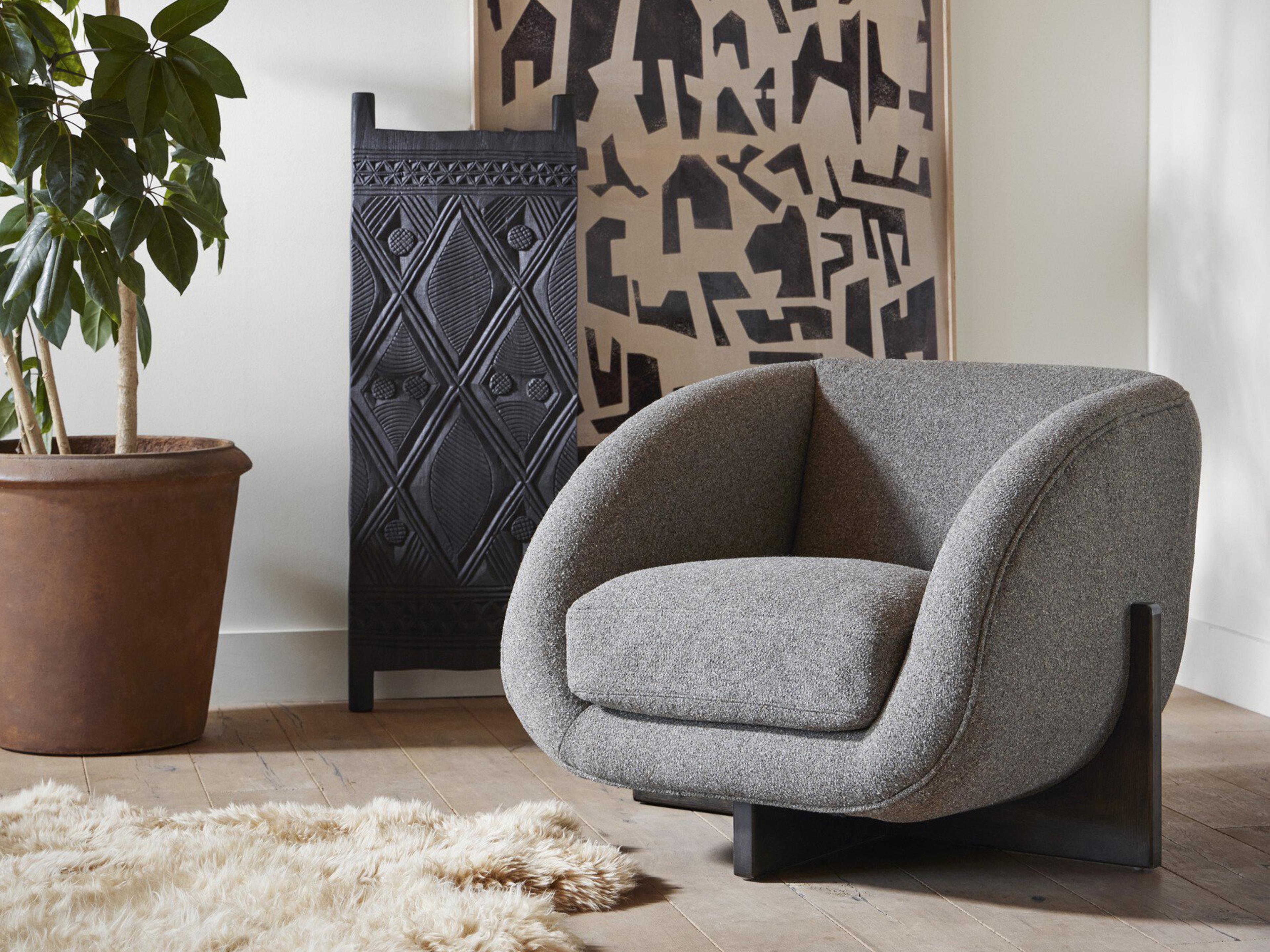 Four Hands Mateo Lalo 8 x 10 Beige Lambskin Rug