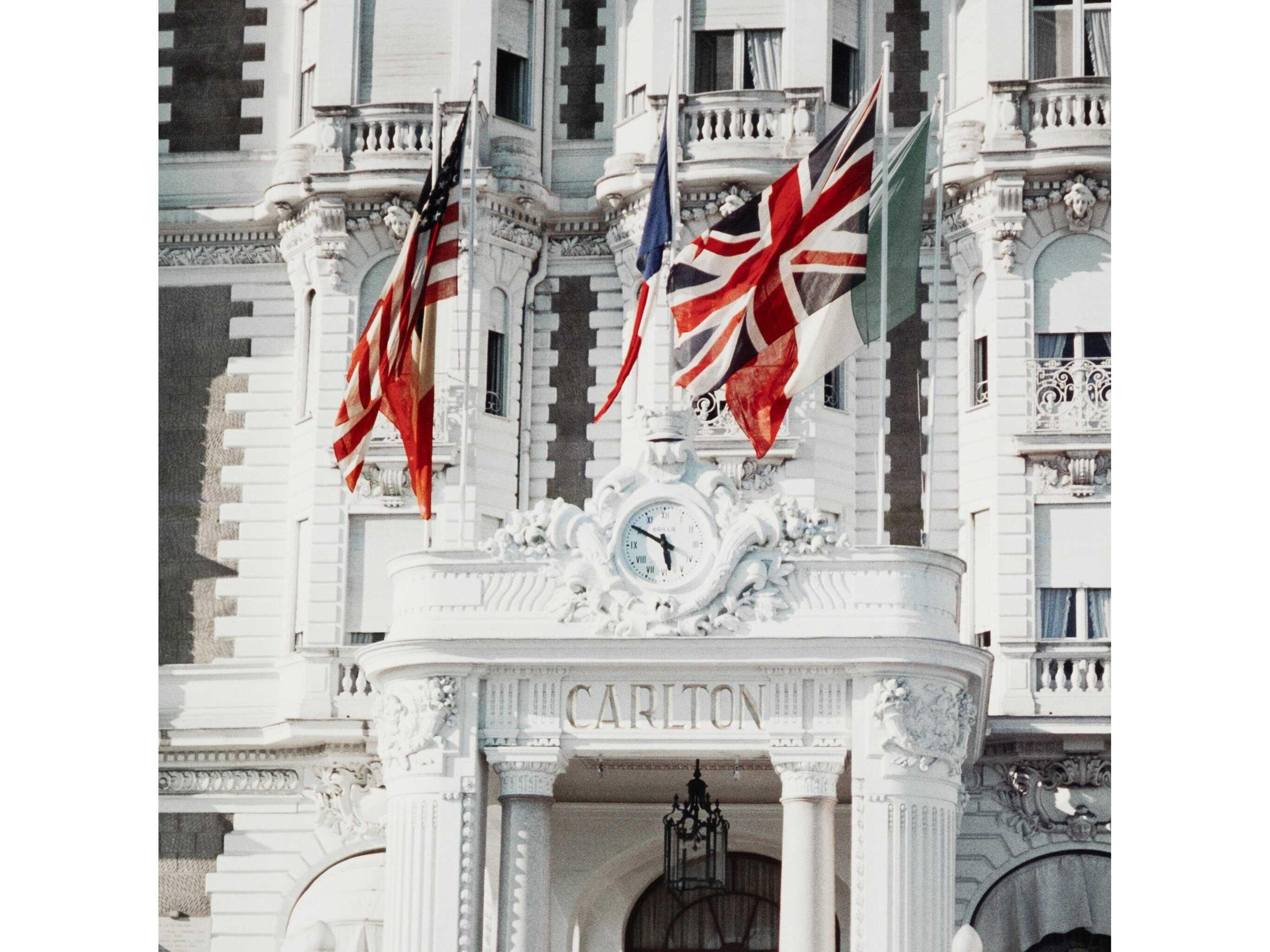 Four Hands Art Studio Carlton Hotel By Slim Aarons Wall Art