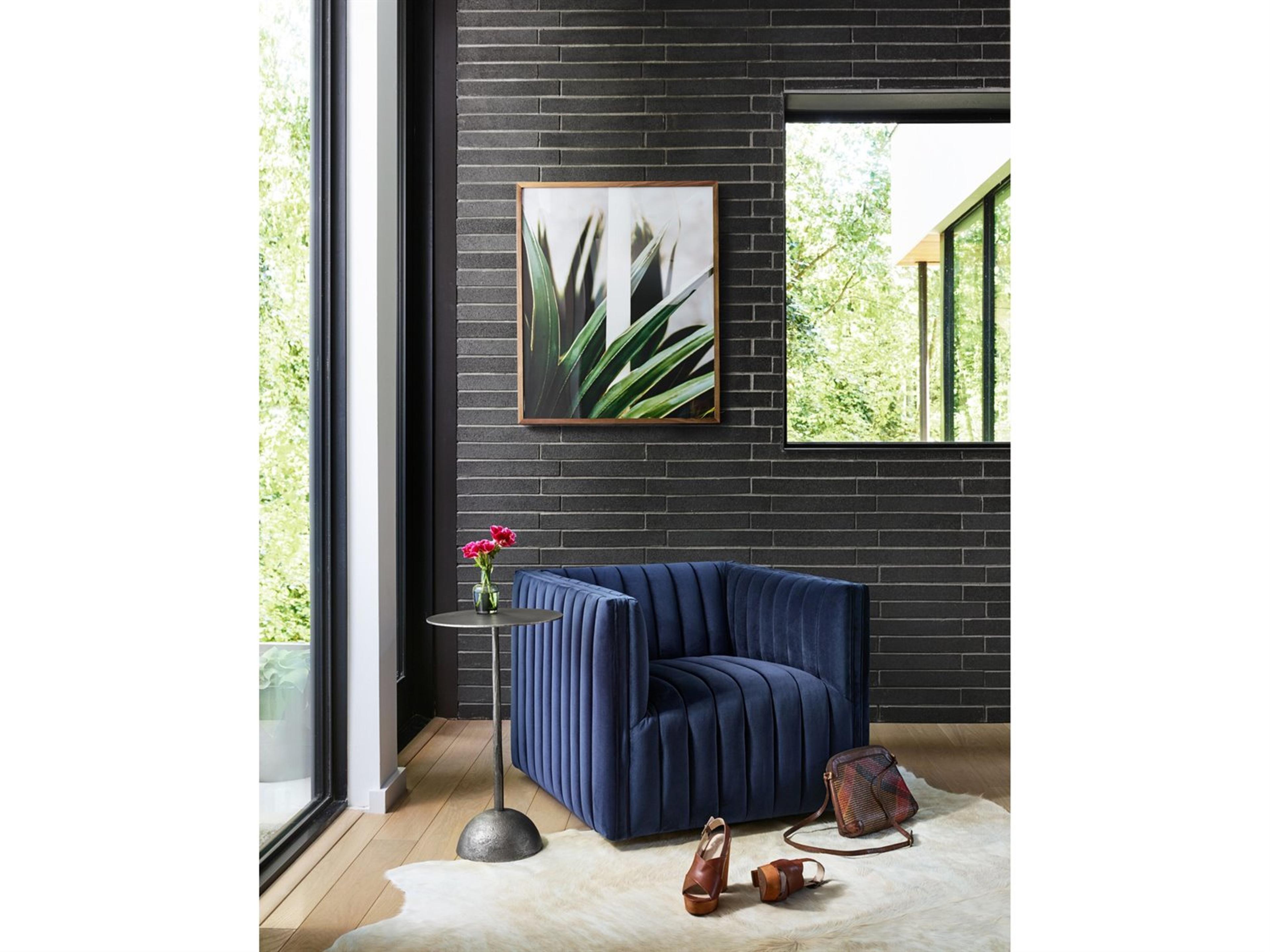 Grayson Entertainment Set