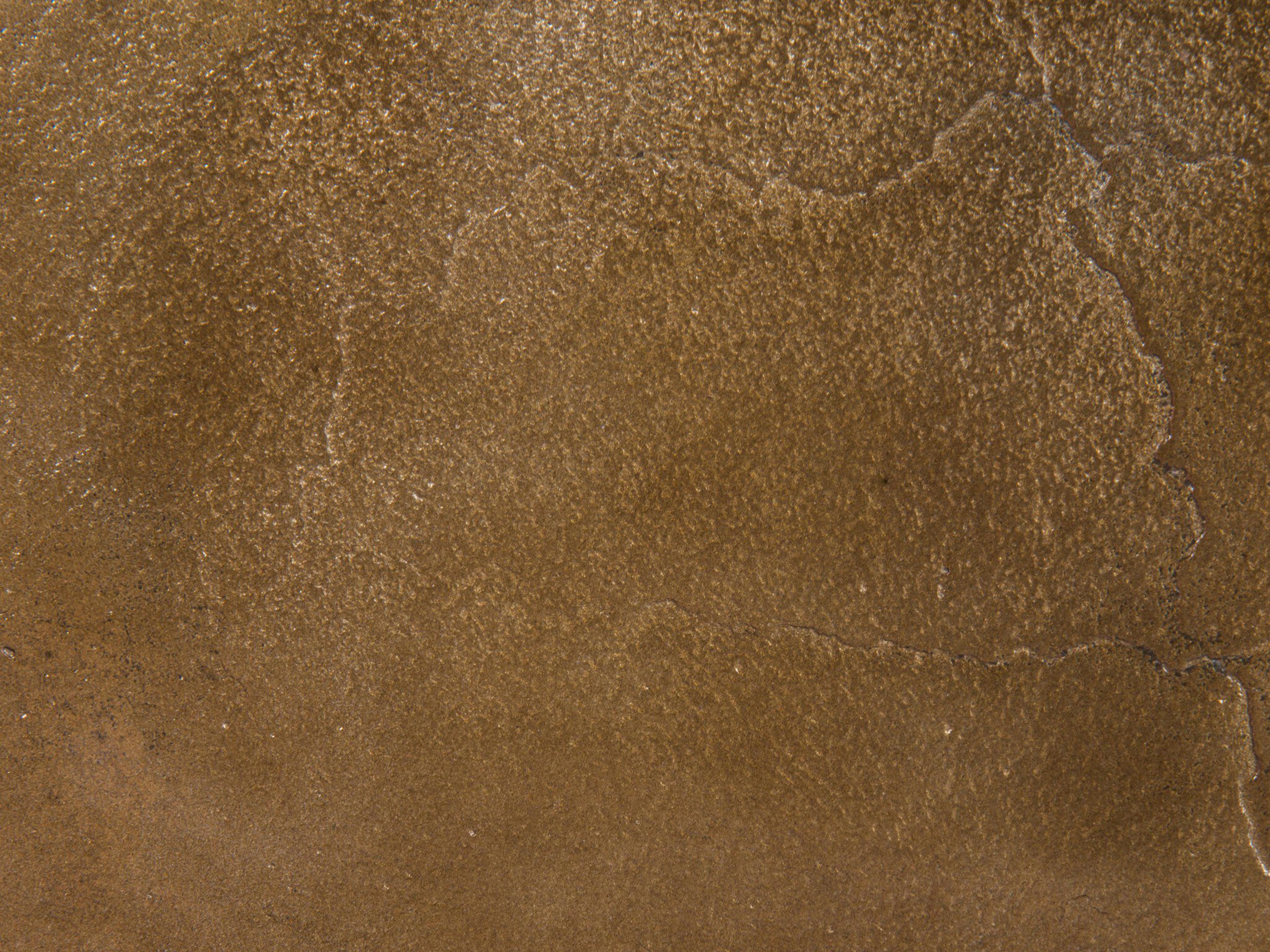 Four Hands Marlow Schmidt Oval Metal Raw Antique Brass End Table