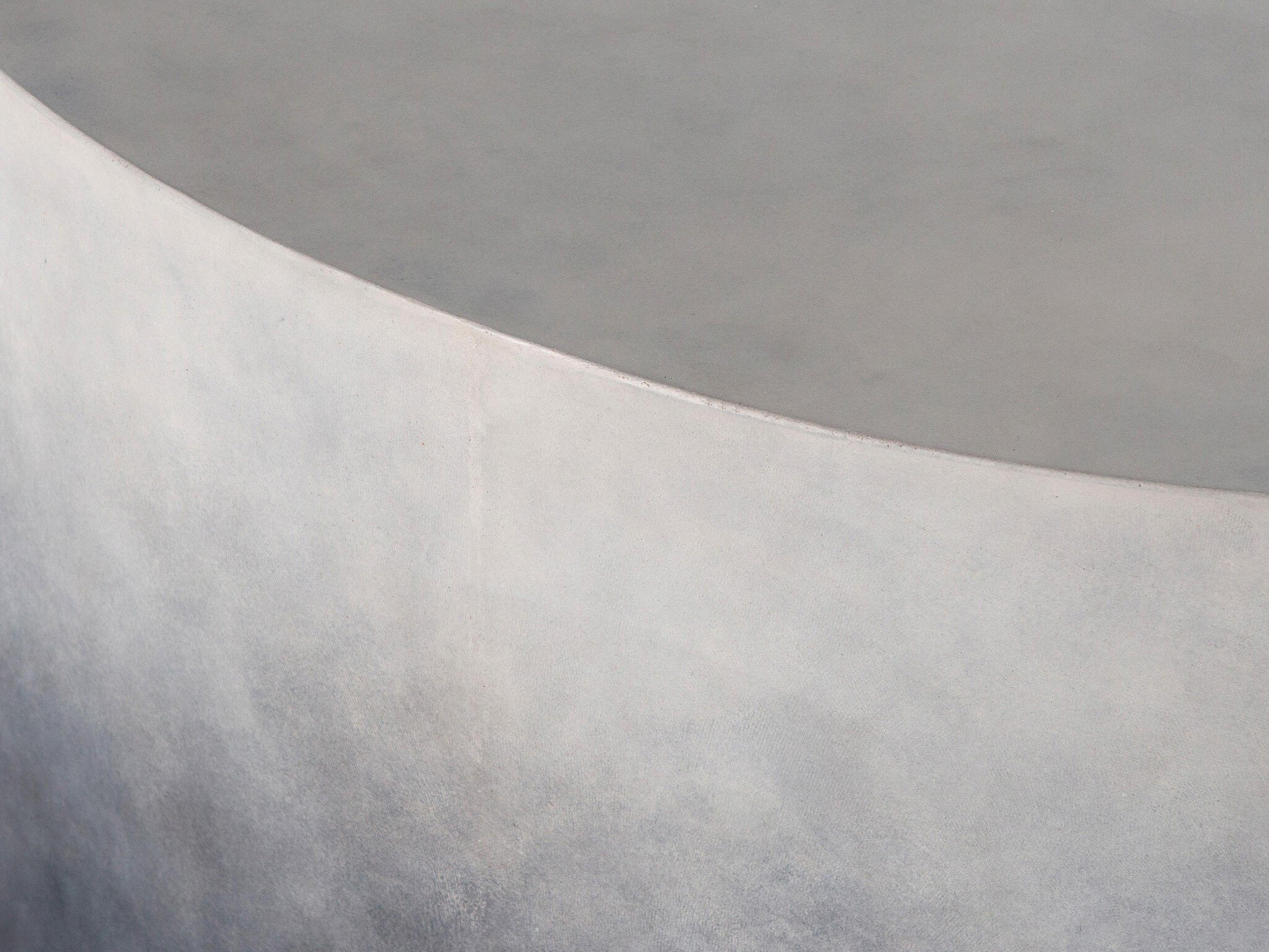 Luxecor Globetrotter Sheridan Round Concrete Indigo Ombre Coffee Table