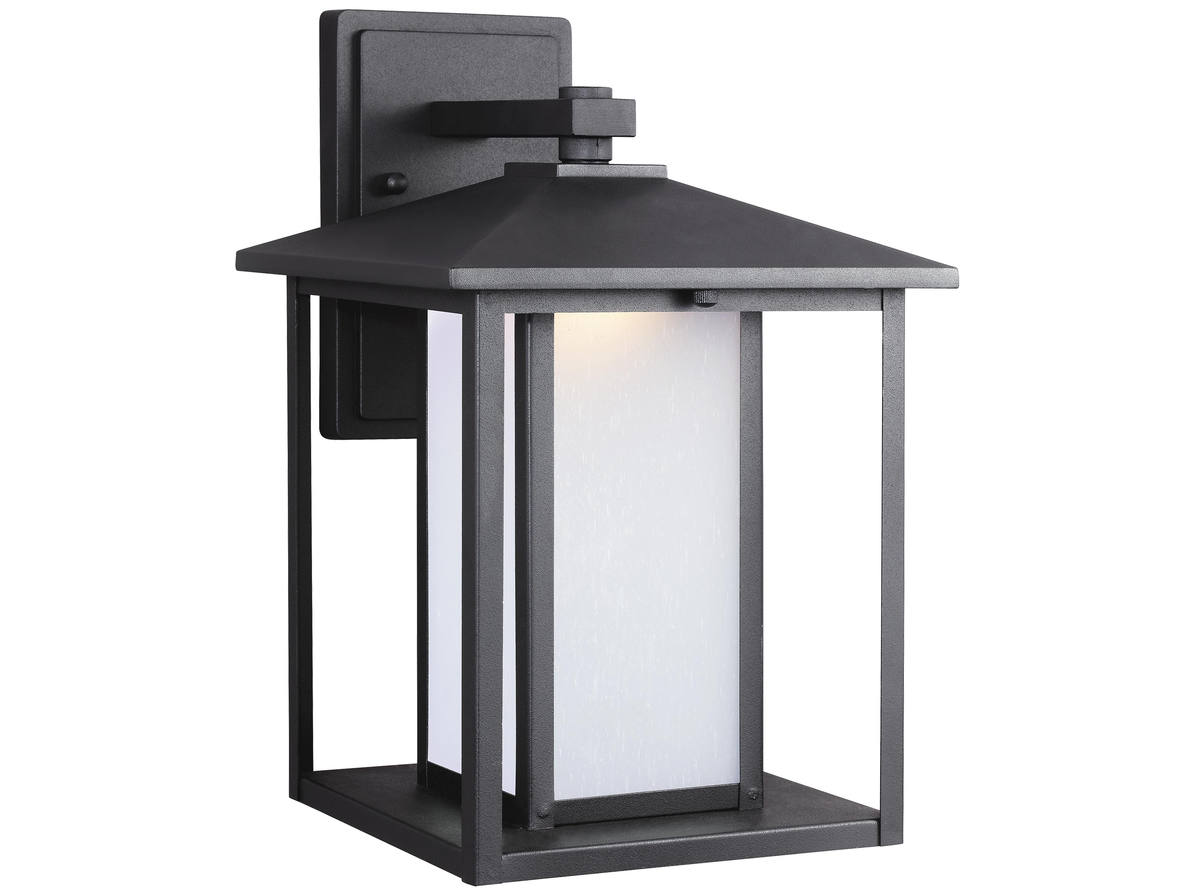 Hunnington 1-Light Outdoor Wall Light