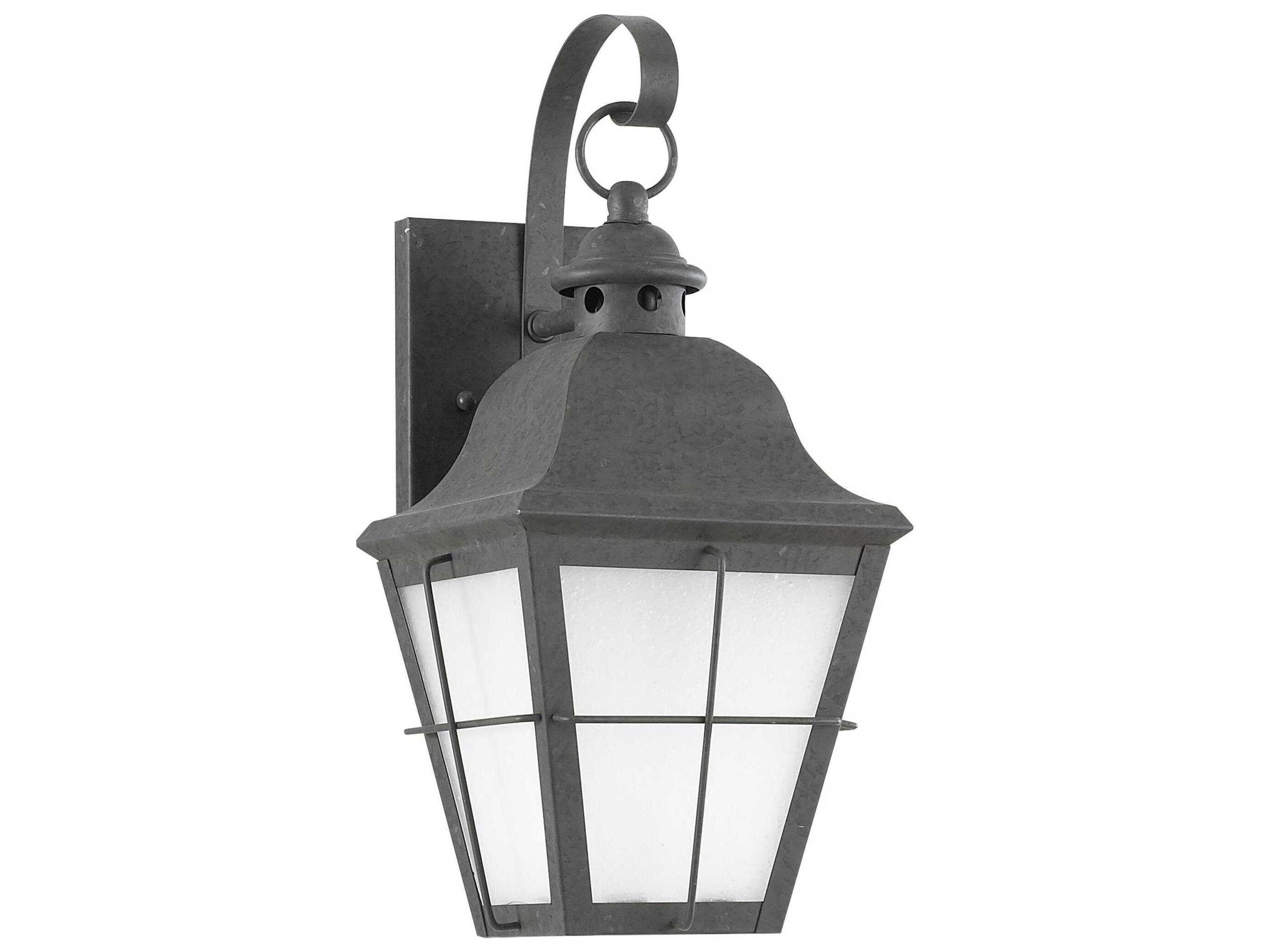Chatham 1-Light Outdoor Wall Light