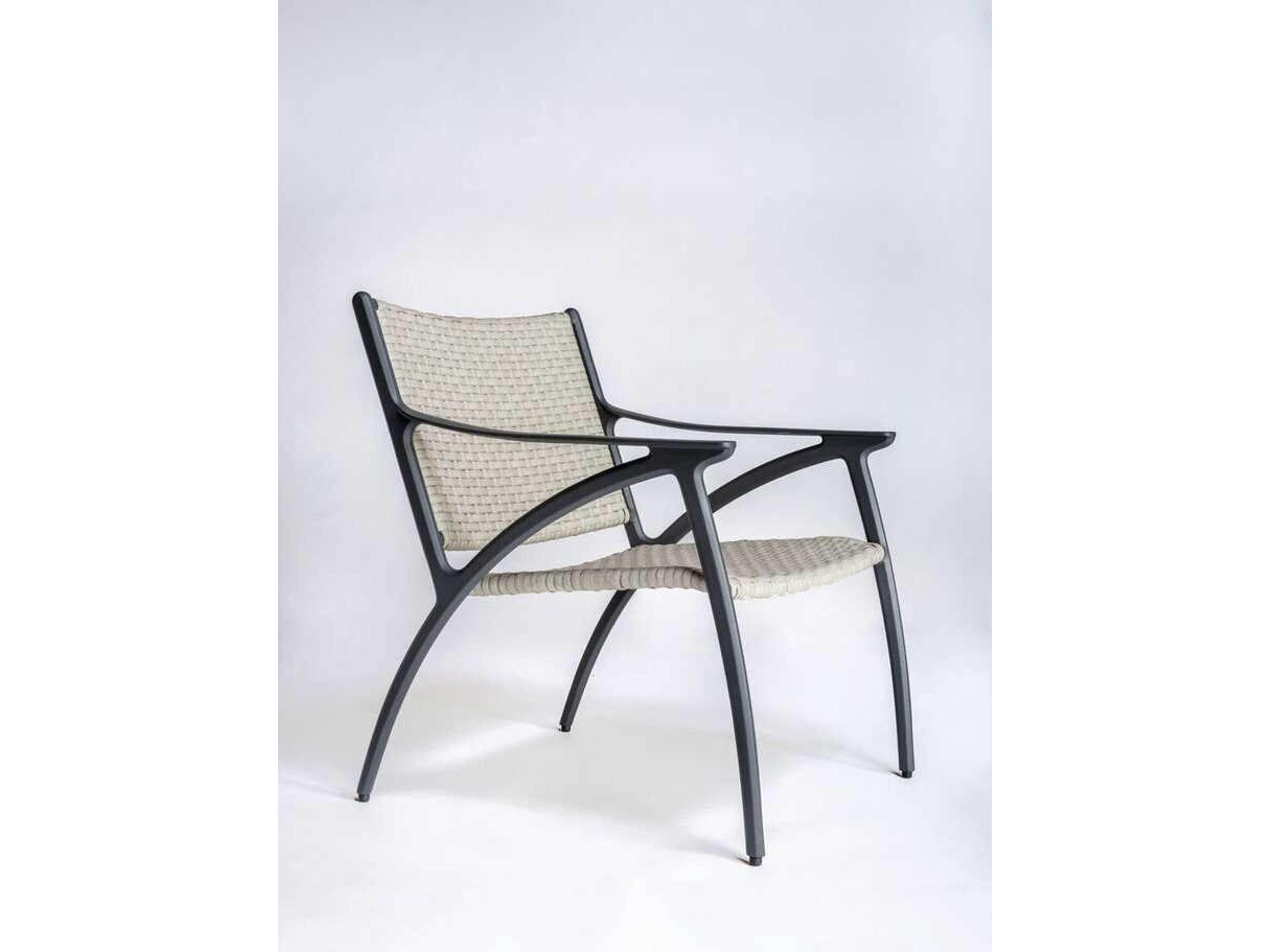 Gensun Amari Woven Aluminum Carbon Outdoor Lounge Chair