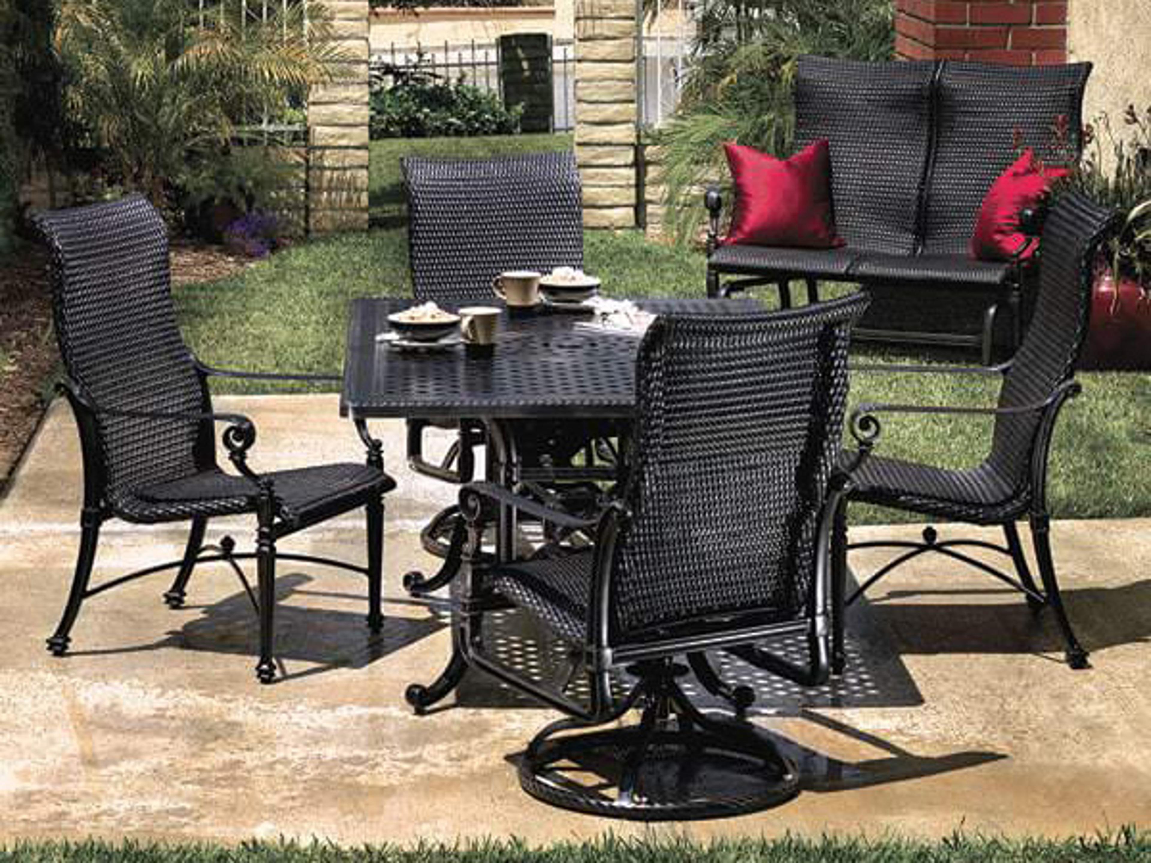 Grand Terrace Woven Cast Aluminum Dinning Set