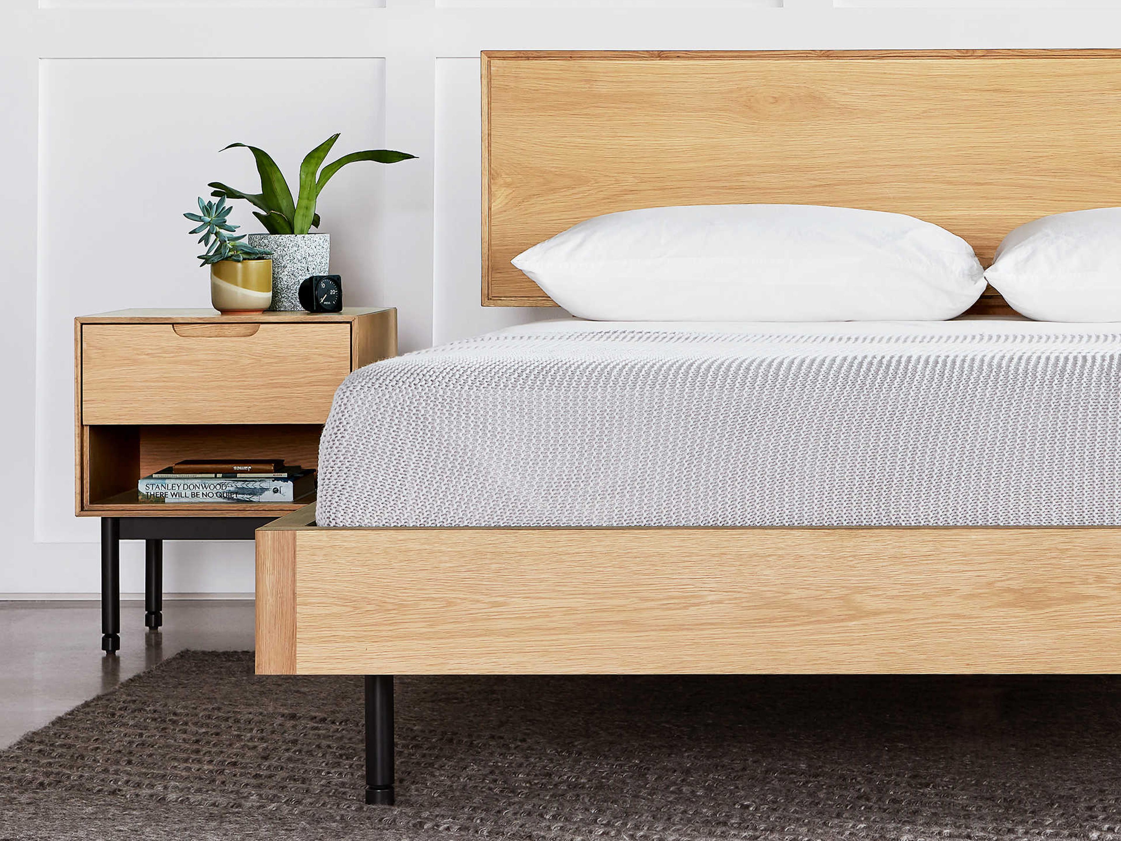 Gus* Modern Munro White Oak Wood Queen Platform Bed