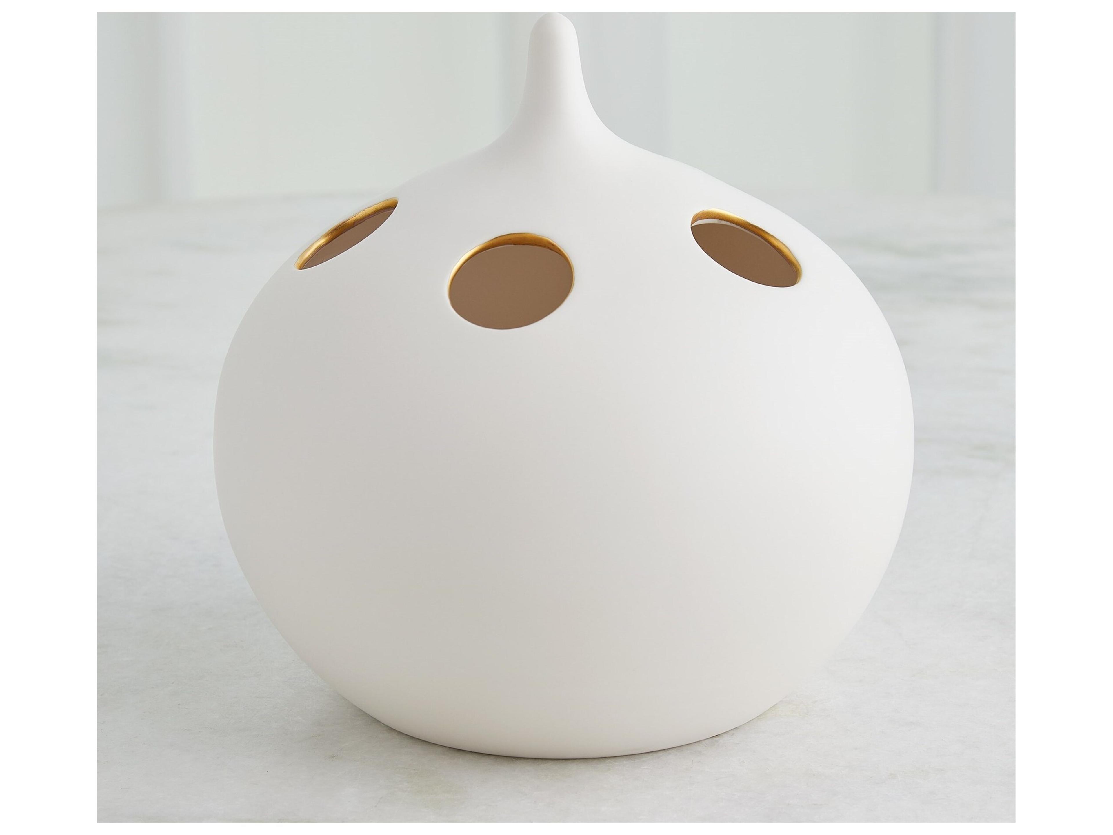 Global Views Oh No Vase