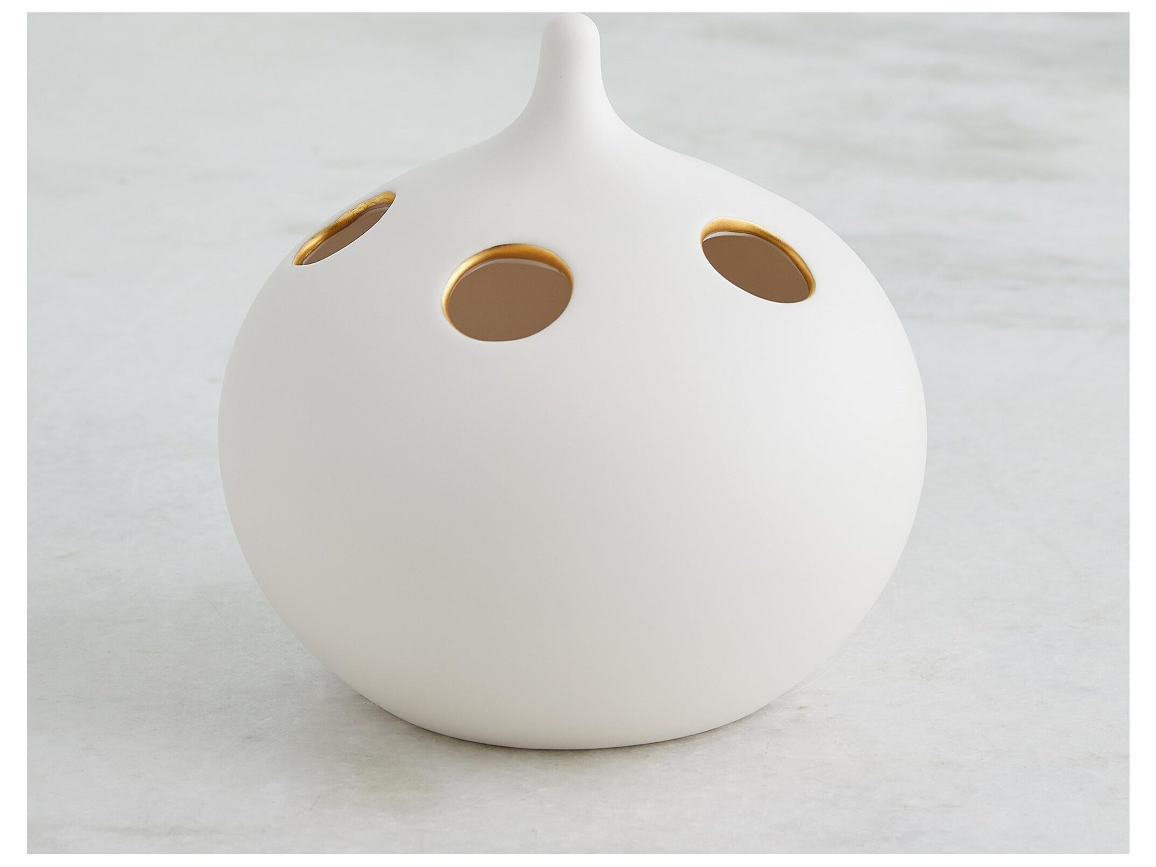 Global Views Oh No Vase