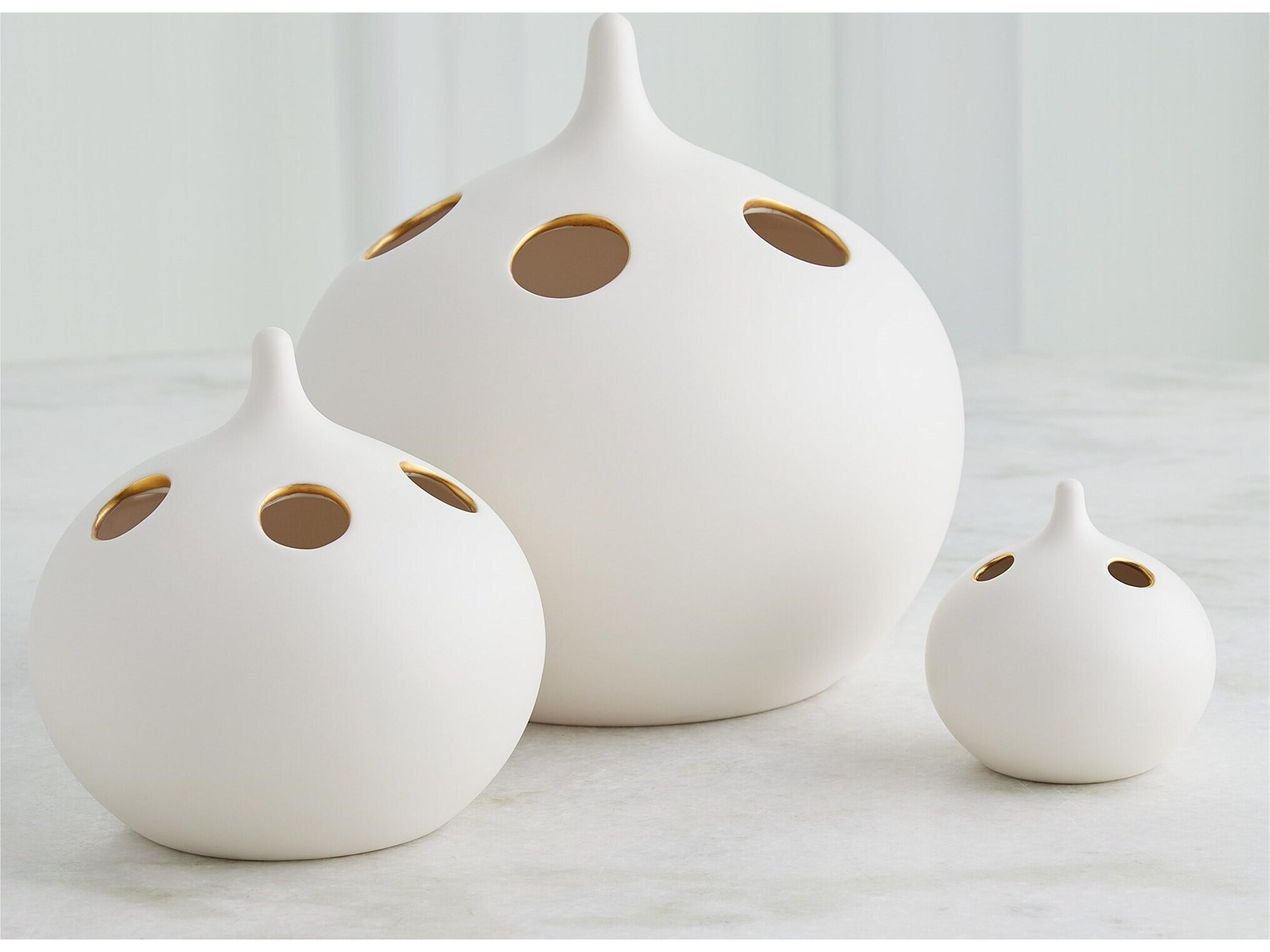 Global Views Oh No Vase