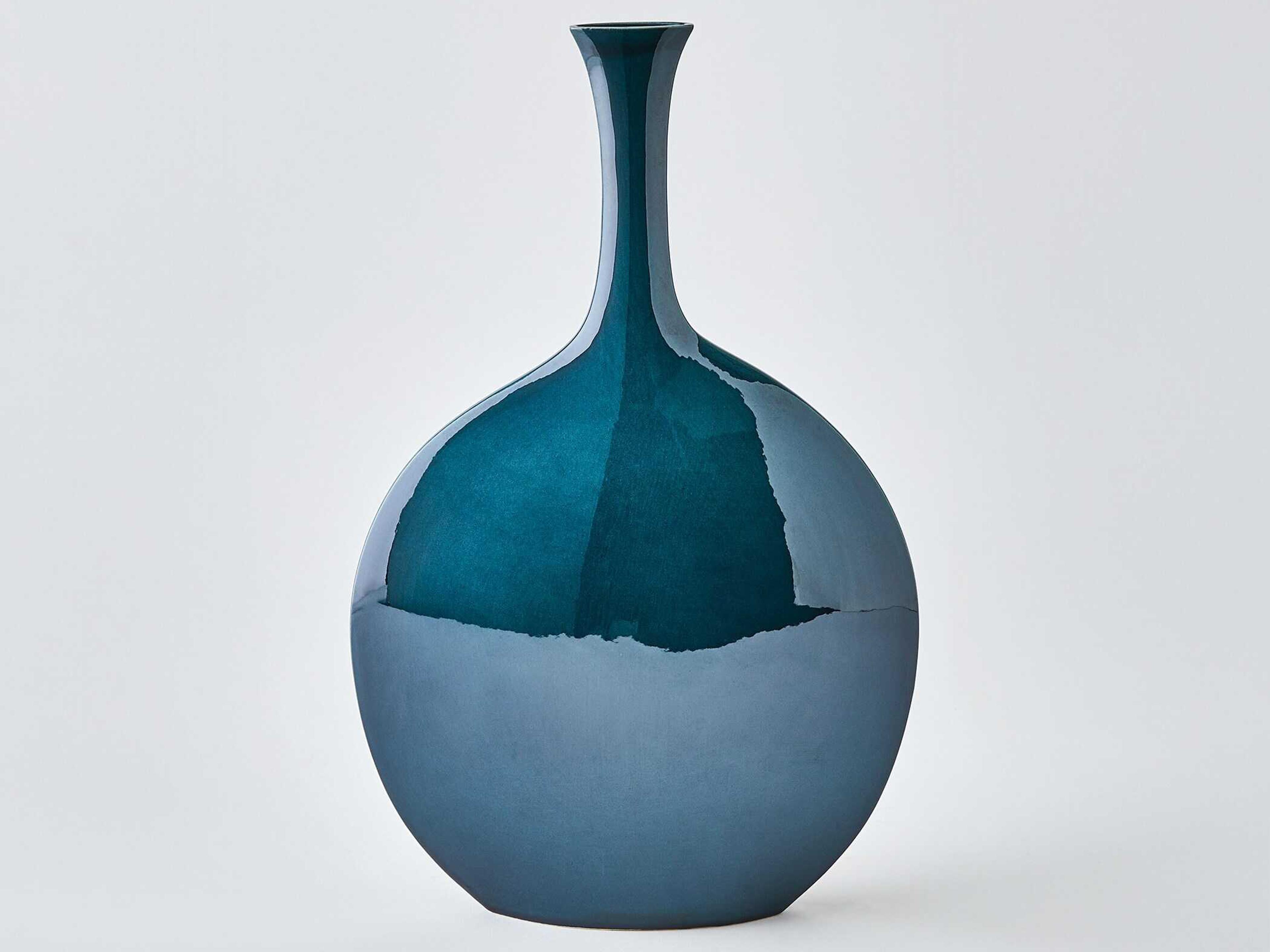 Global Views Silhouette Round Reactive Blue Vase