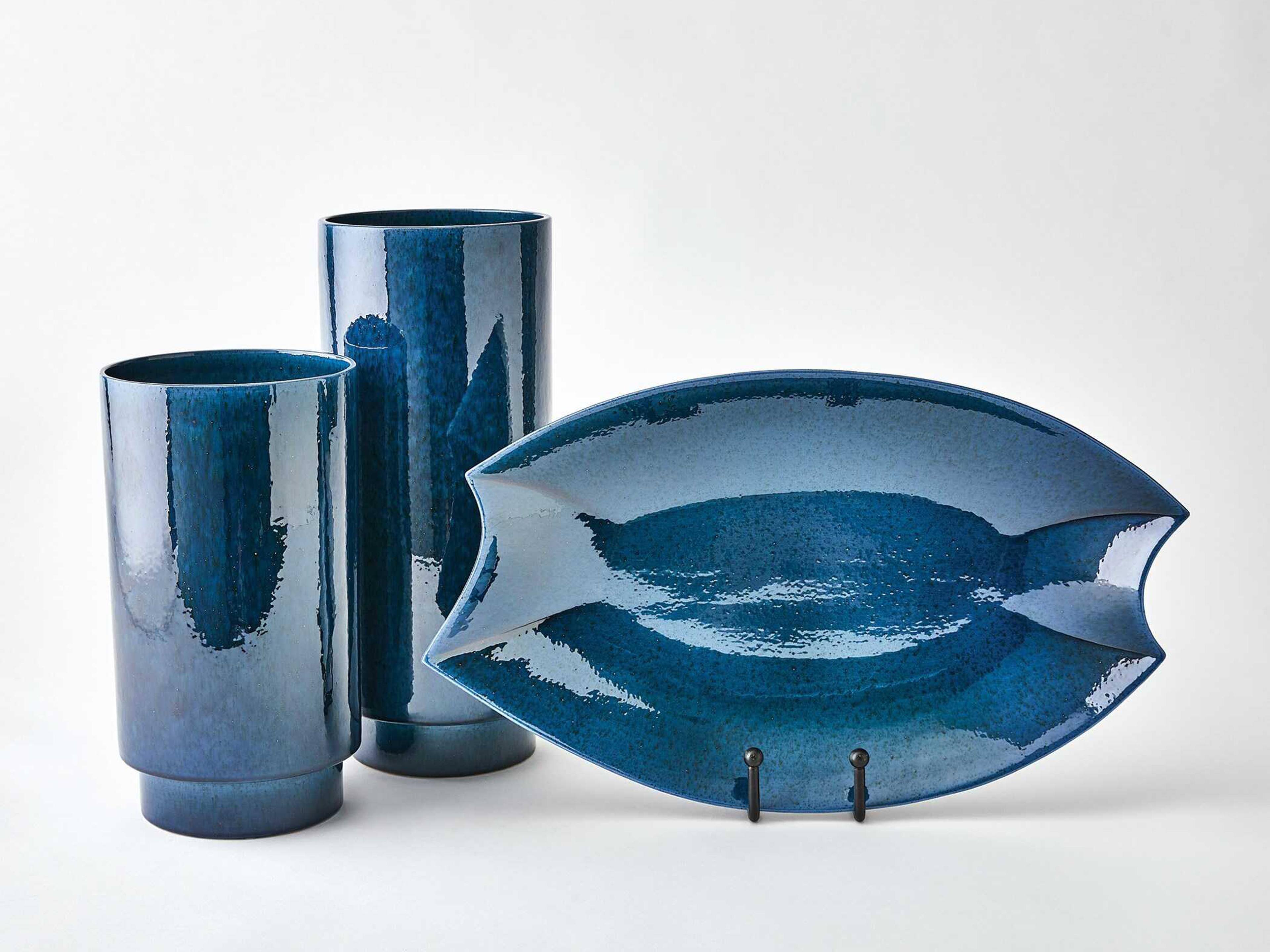 Global Views Rolo Dark Blue Vase