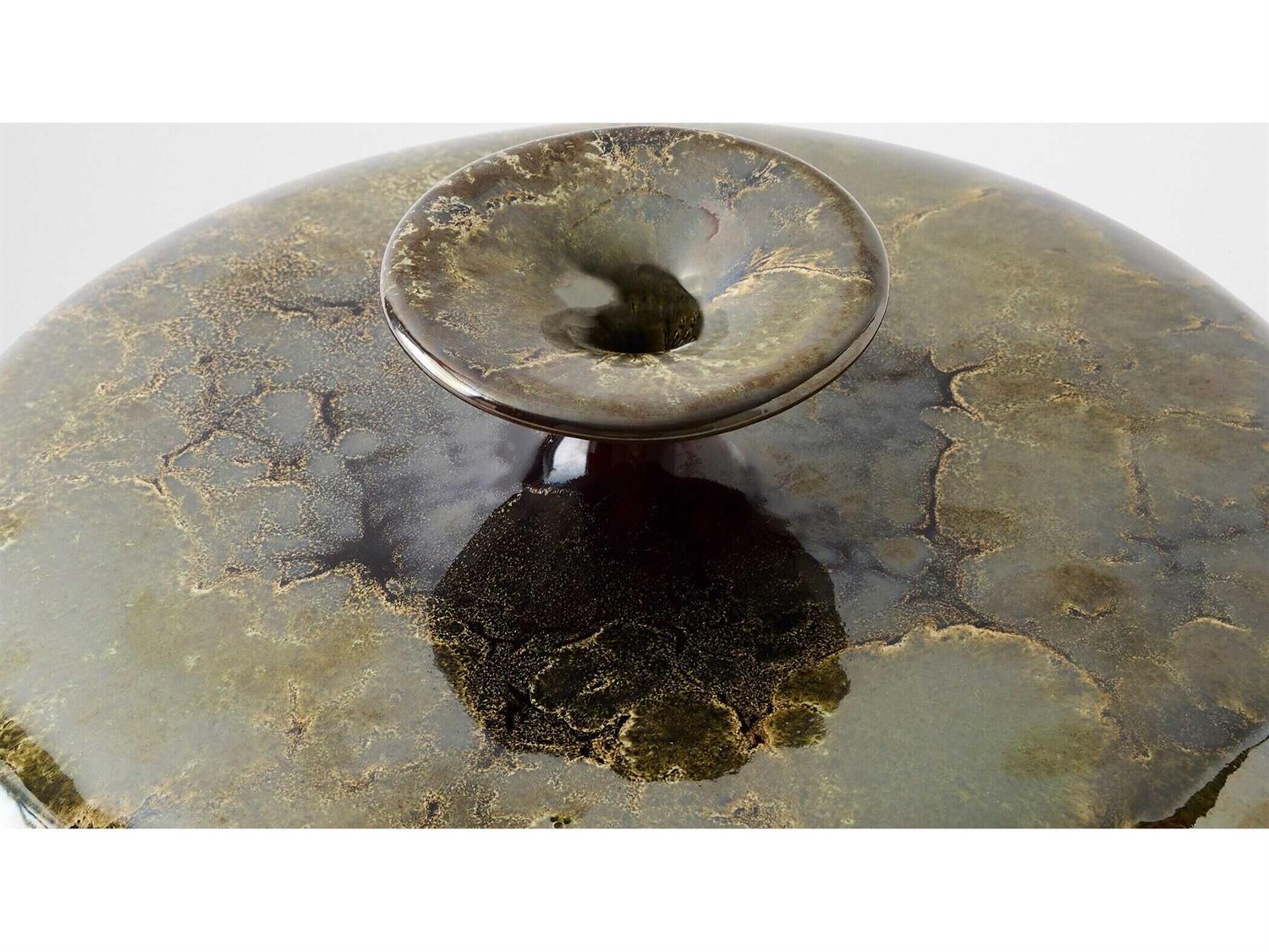 Global Views Tapered Neck Reactive Green Vase Small