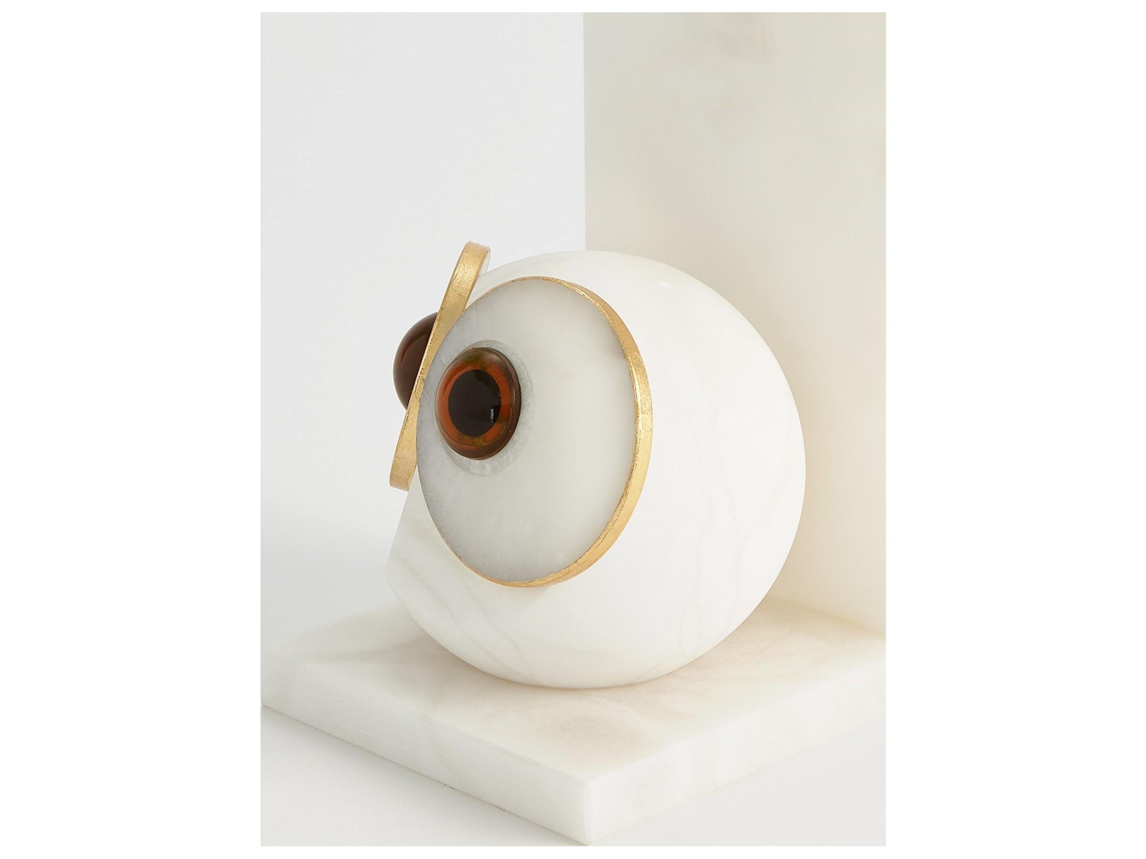 Global Views Pair Bookend