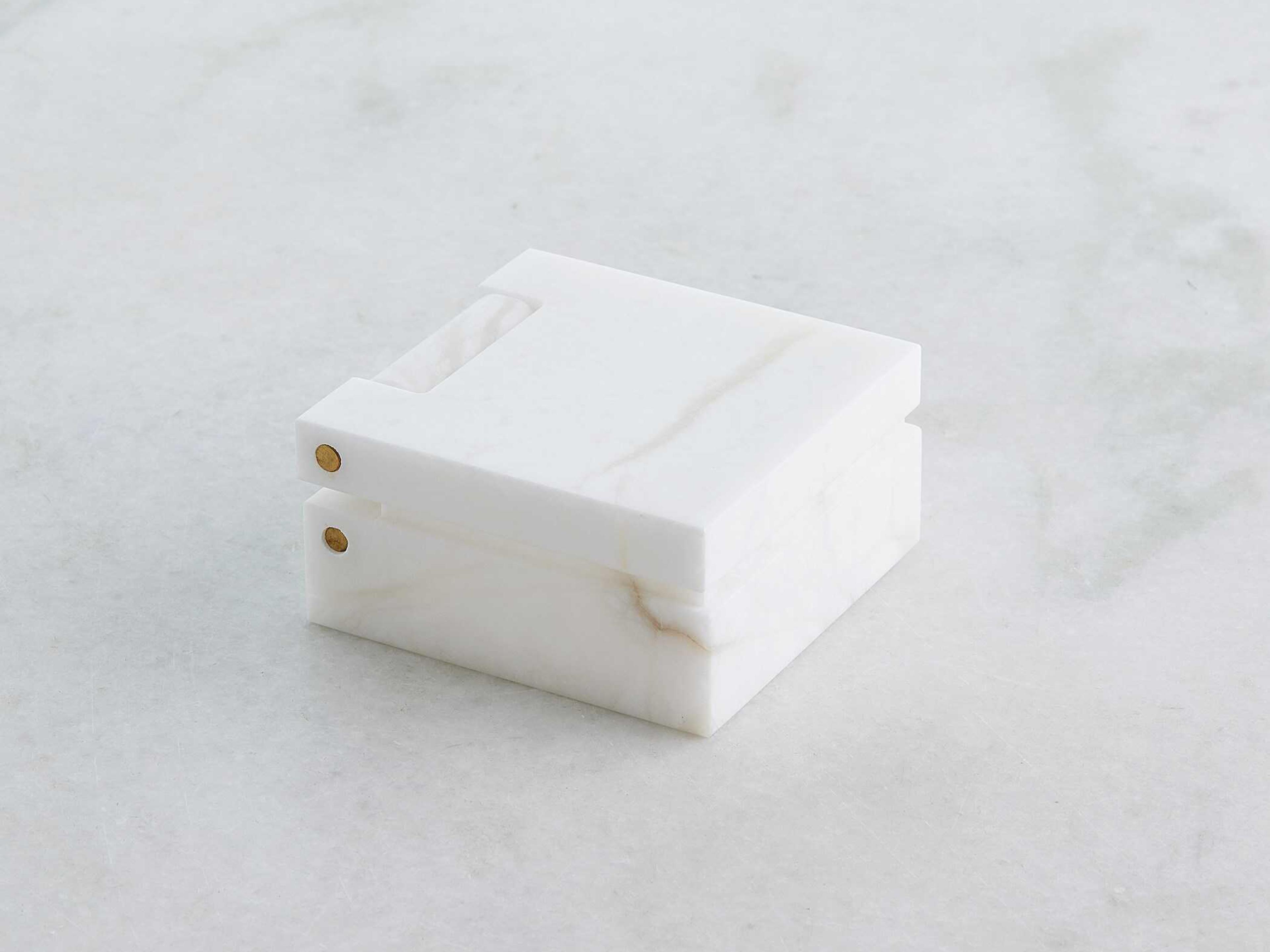 Global Views Hinged White Alabaster Box