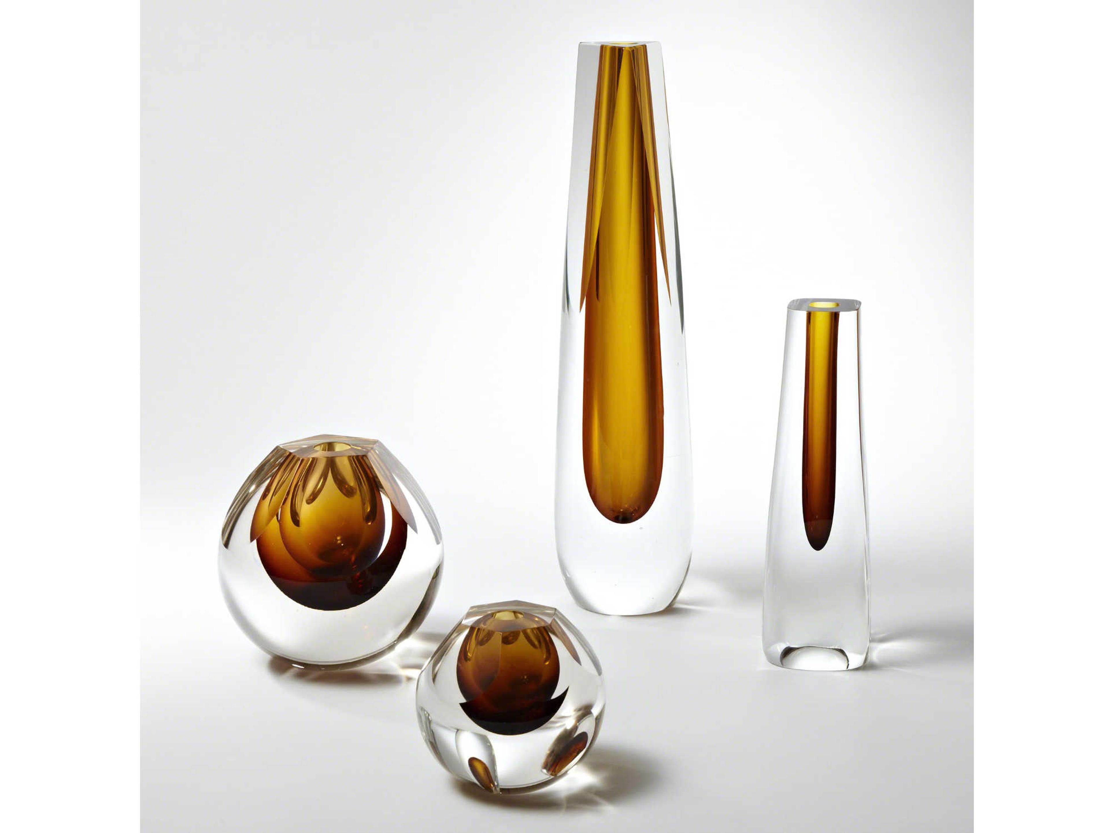 Global Views Triangle Cut Amber Vase