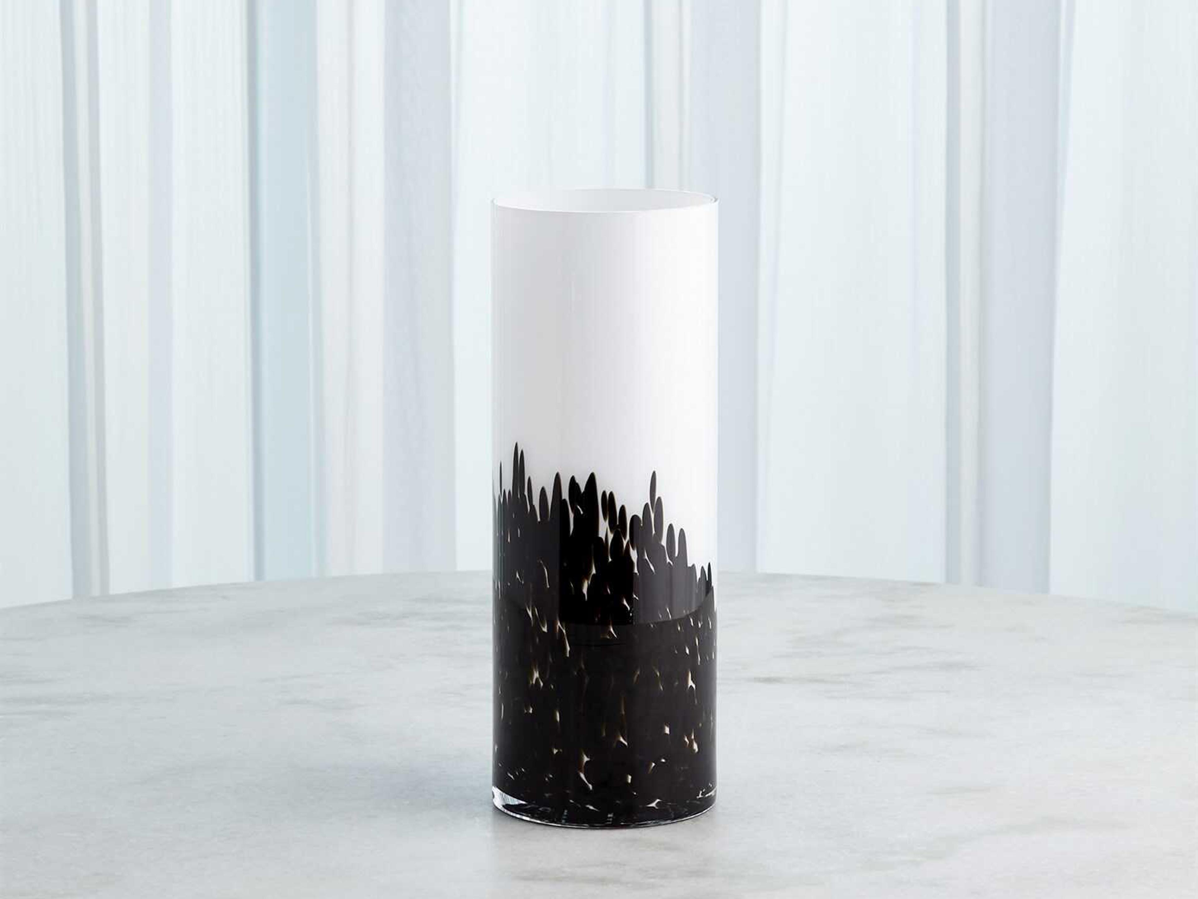 Global Views Confetti Black / White 16" High Vase