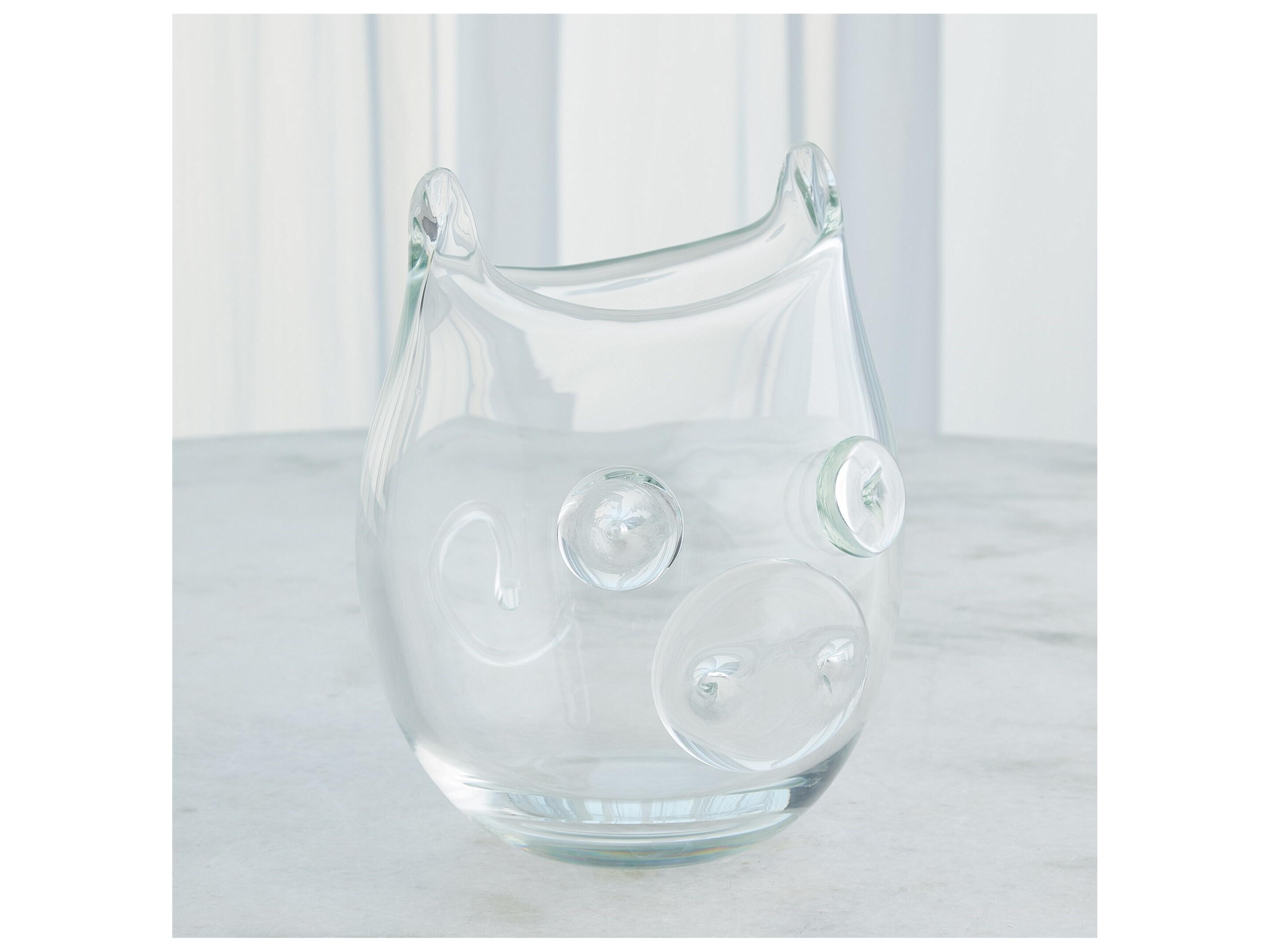 Global Views Vase