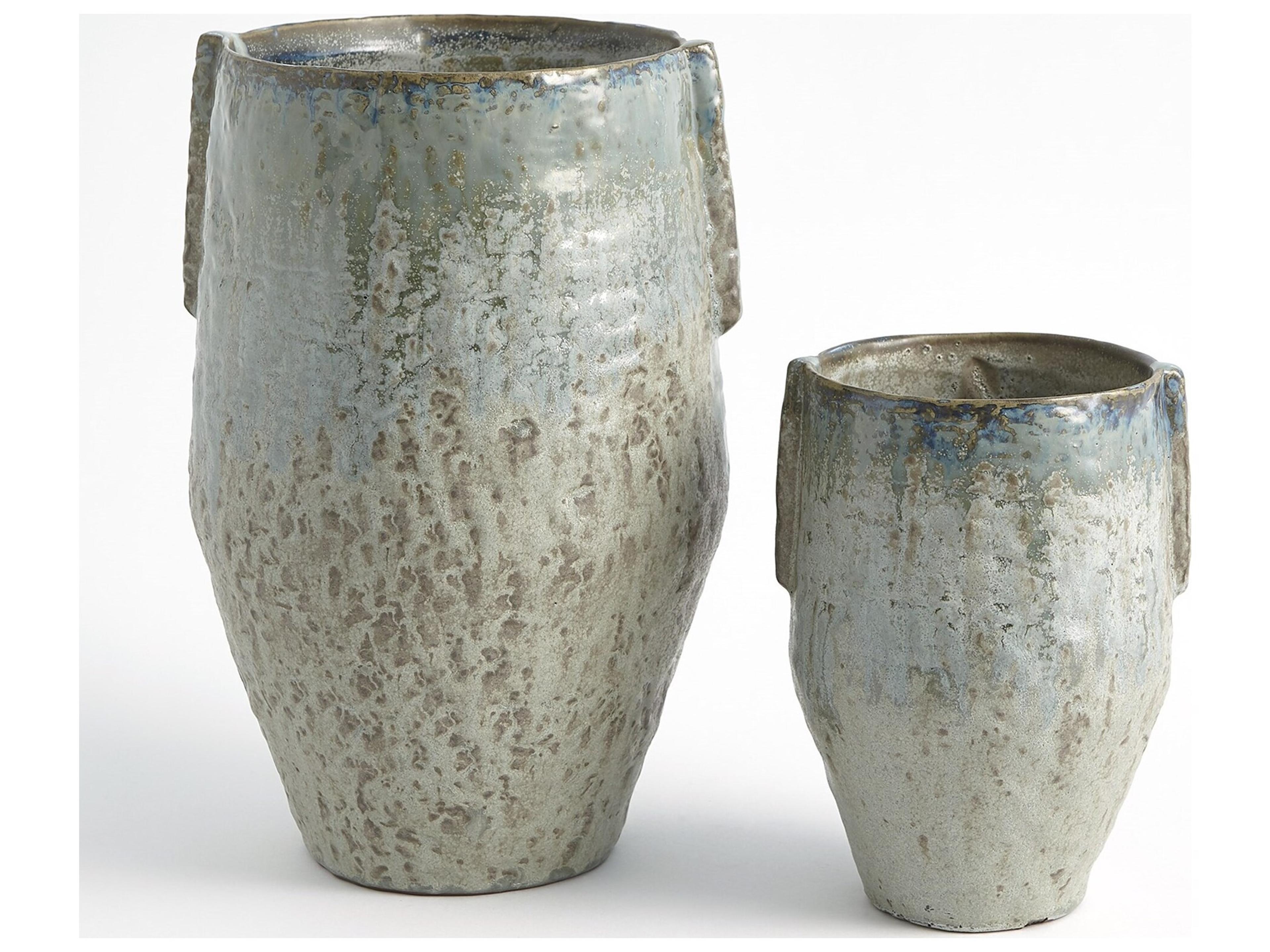 Global Views Pinch Vase