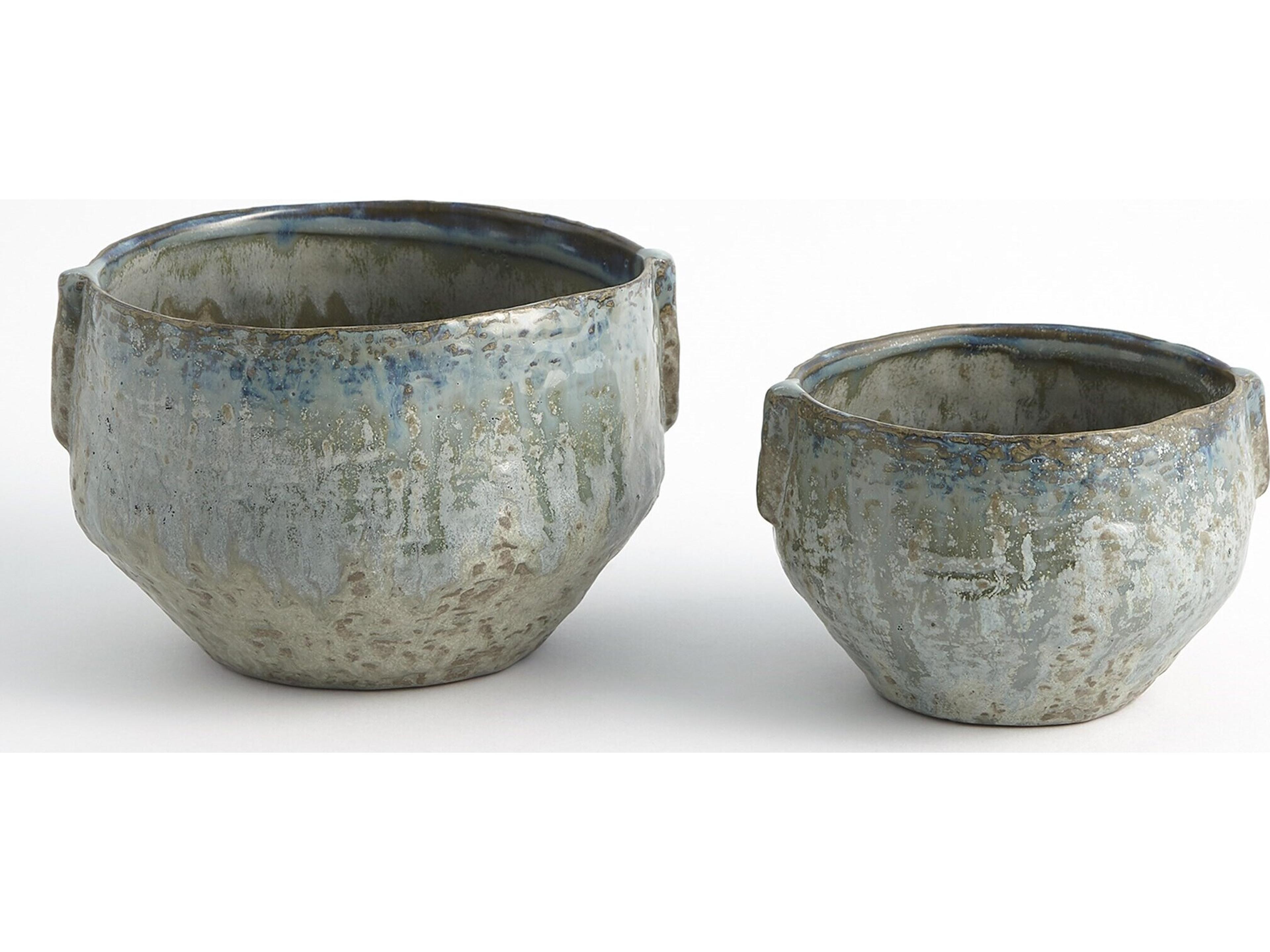 Global Views Pinch Decorative Plate