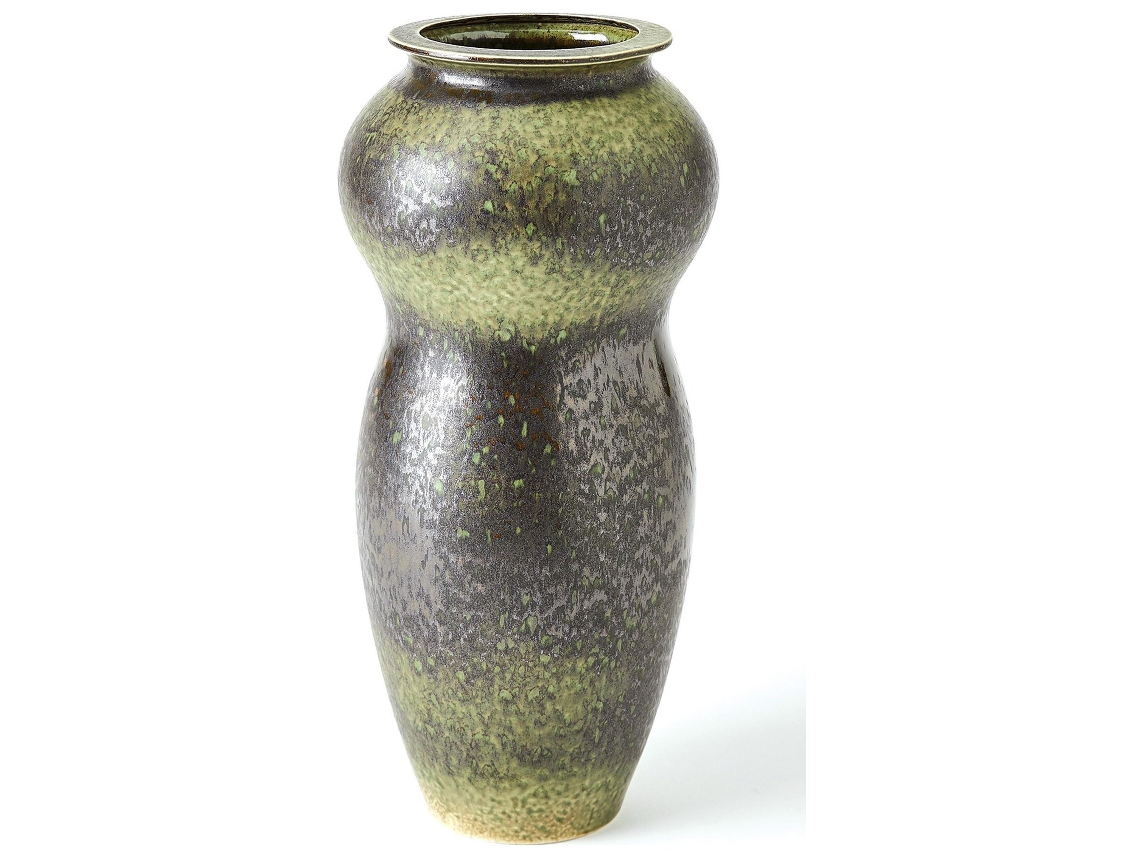 Global Views Vase