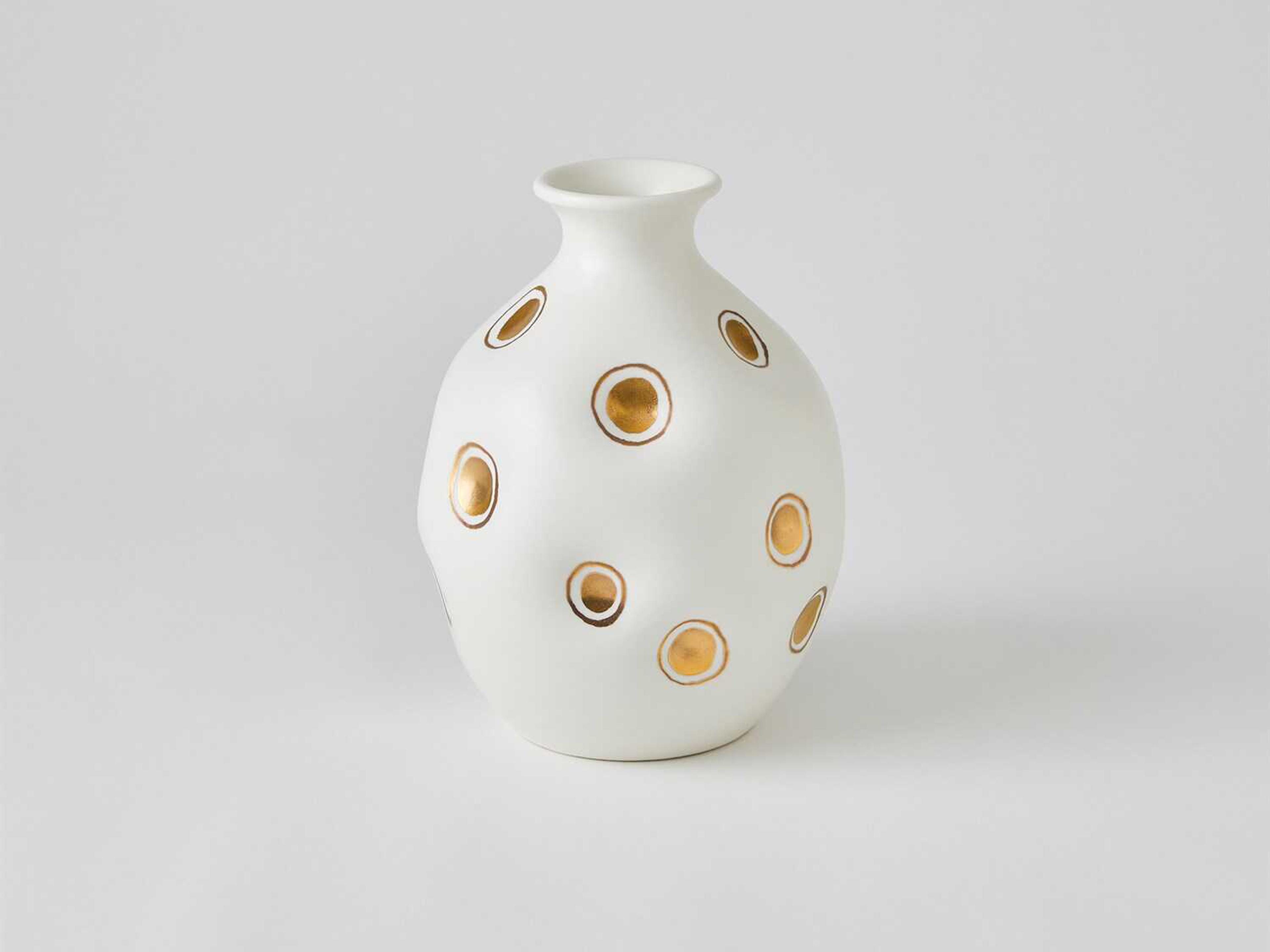 Global Views Dimples Round White 9" Vase