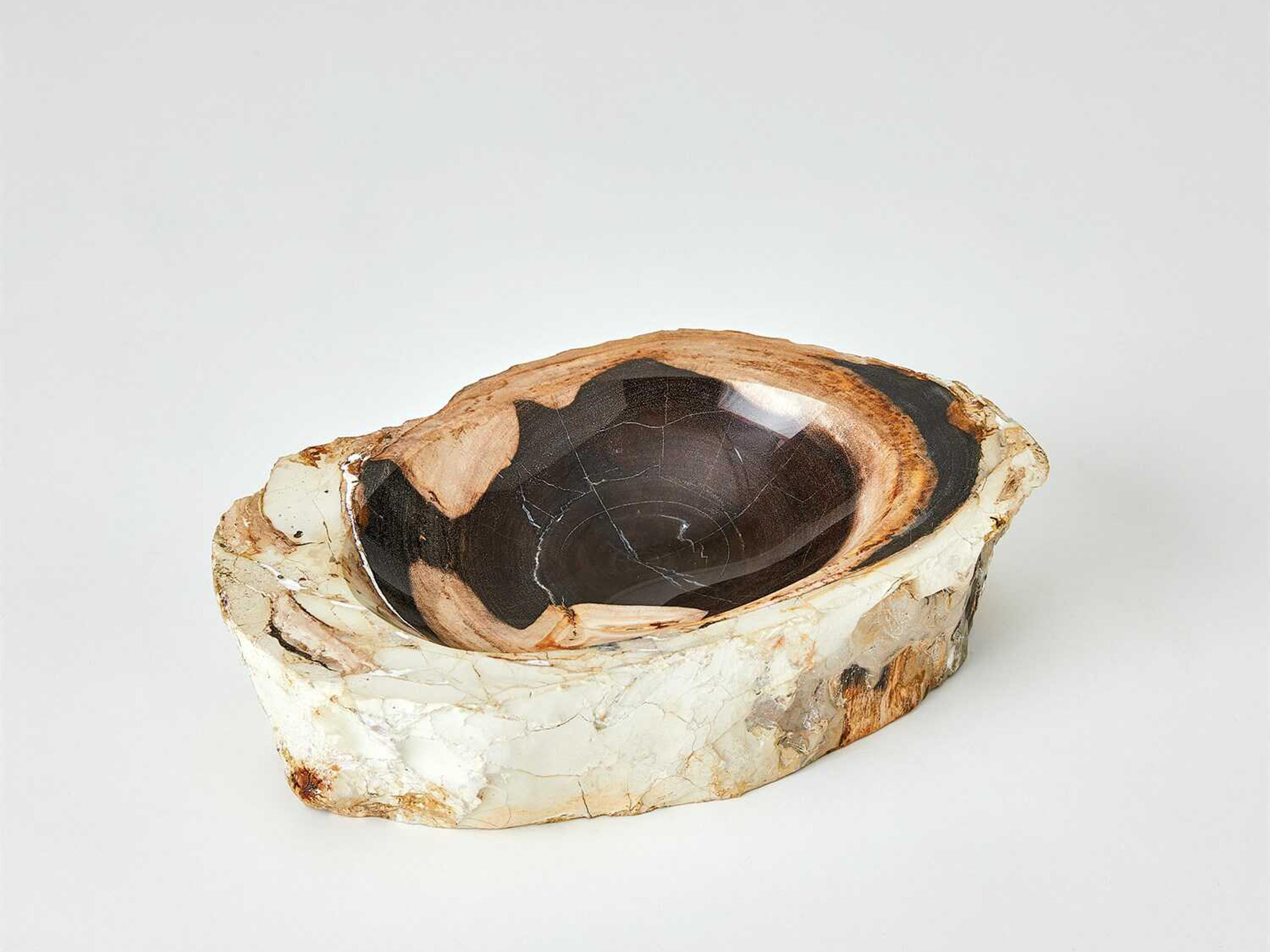 Petrified Beige / Black Bowl