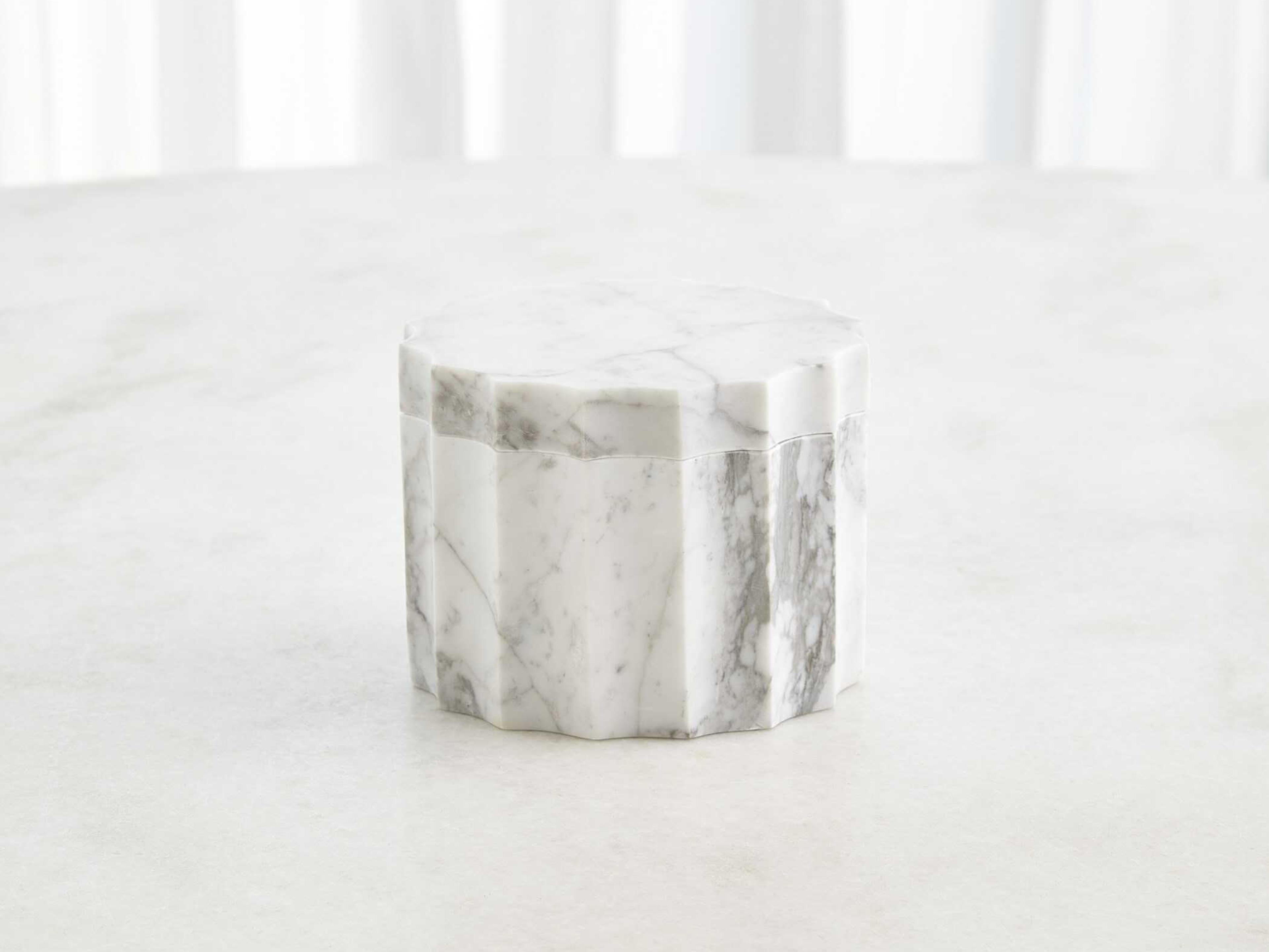 Global Views Ionic Grey White Jar