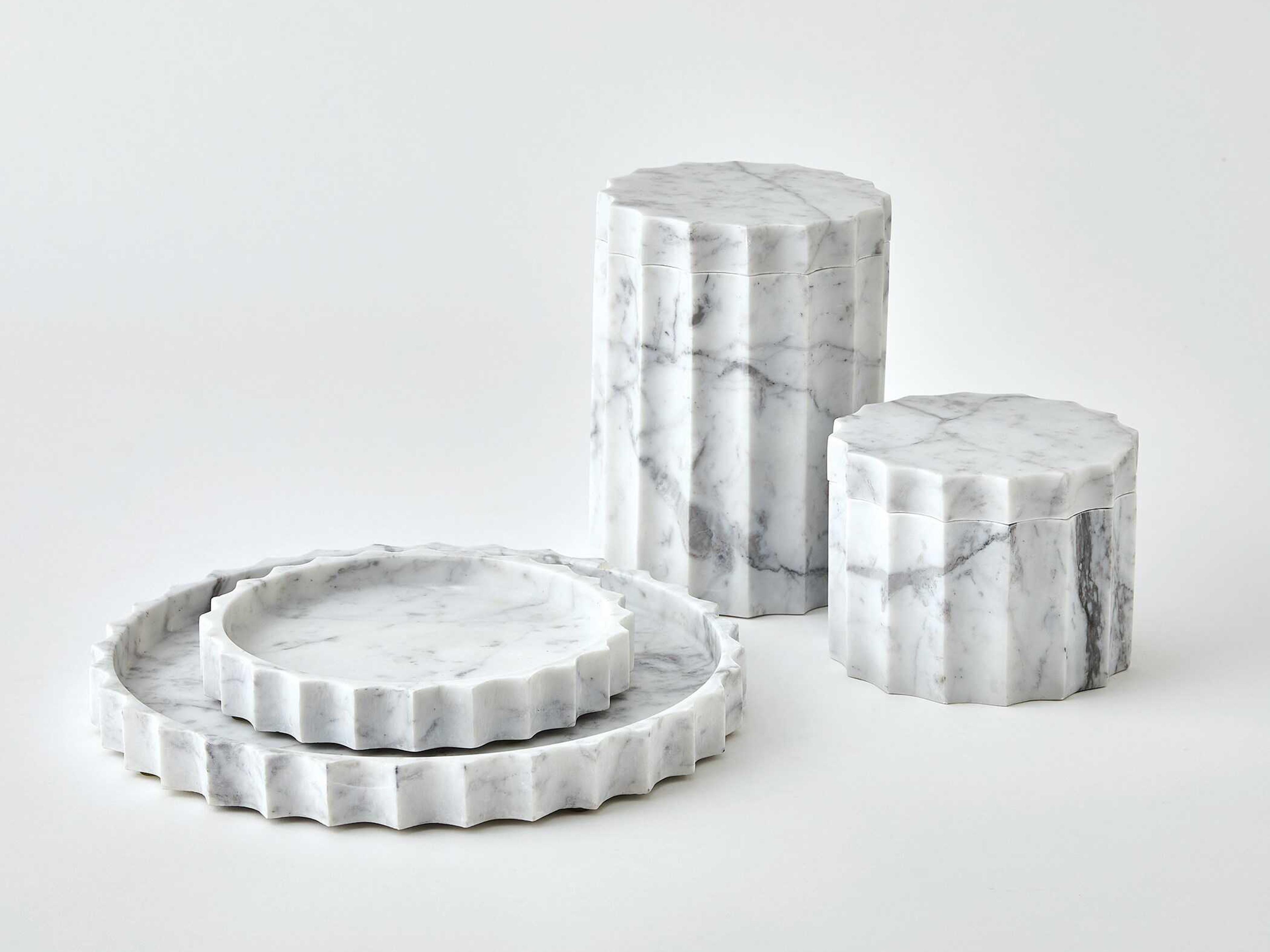 Global Views Grey White Ionic Tray