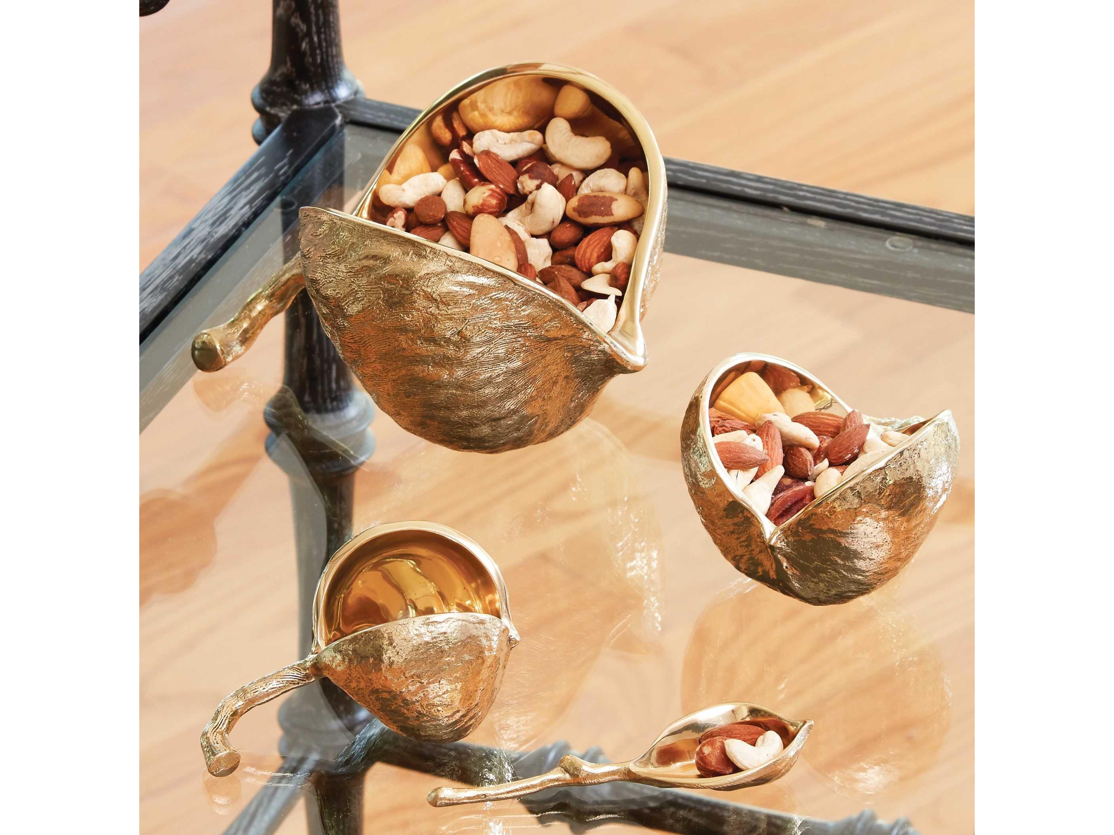 Global Views Brass Decorative Plate