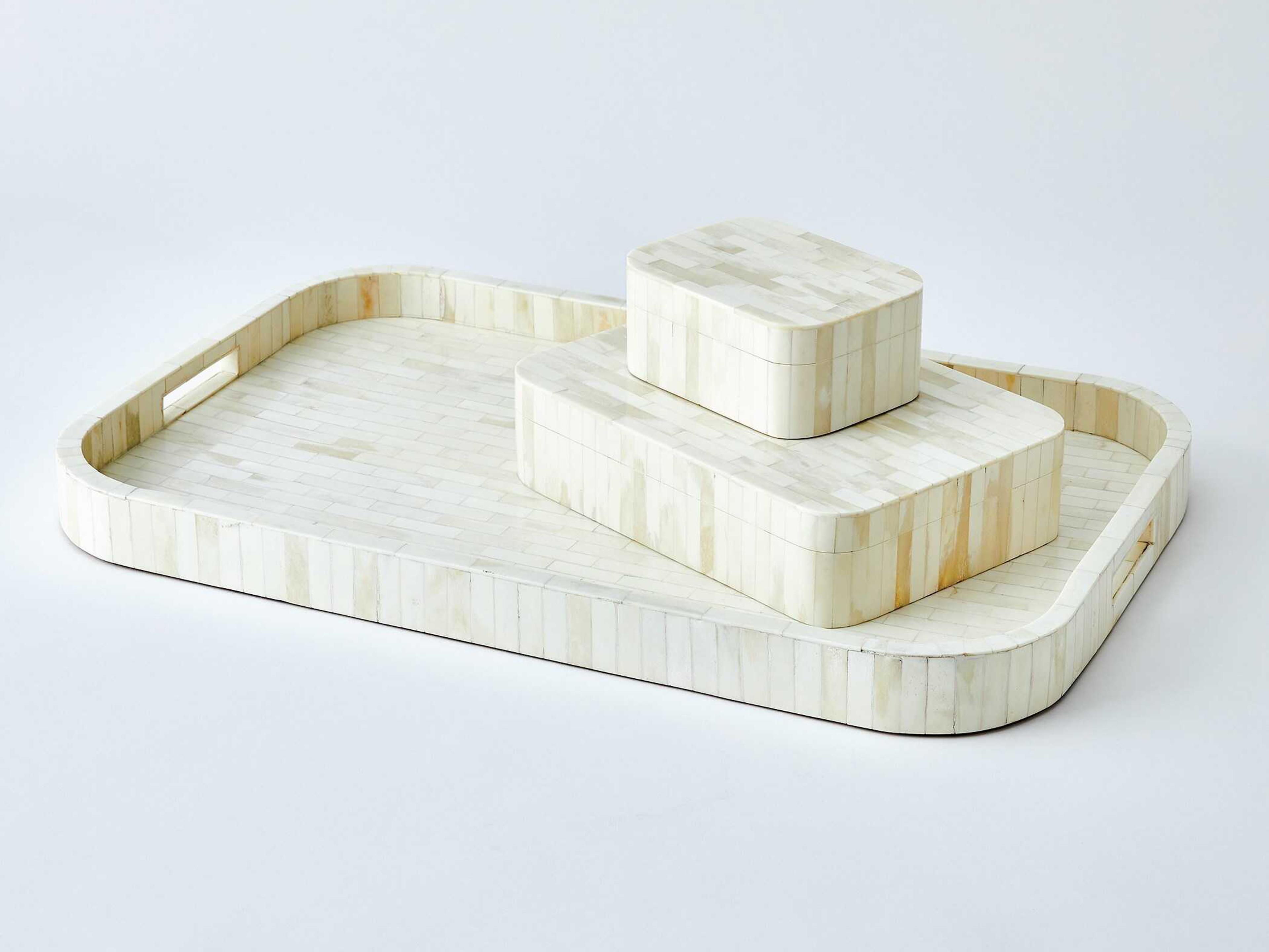 Global Views White Bone Super Ellipse Box