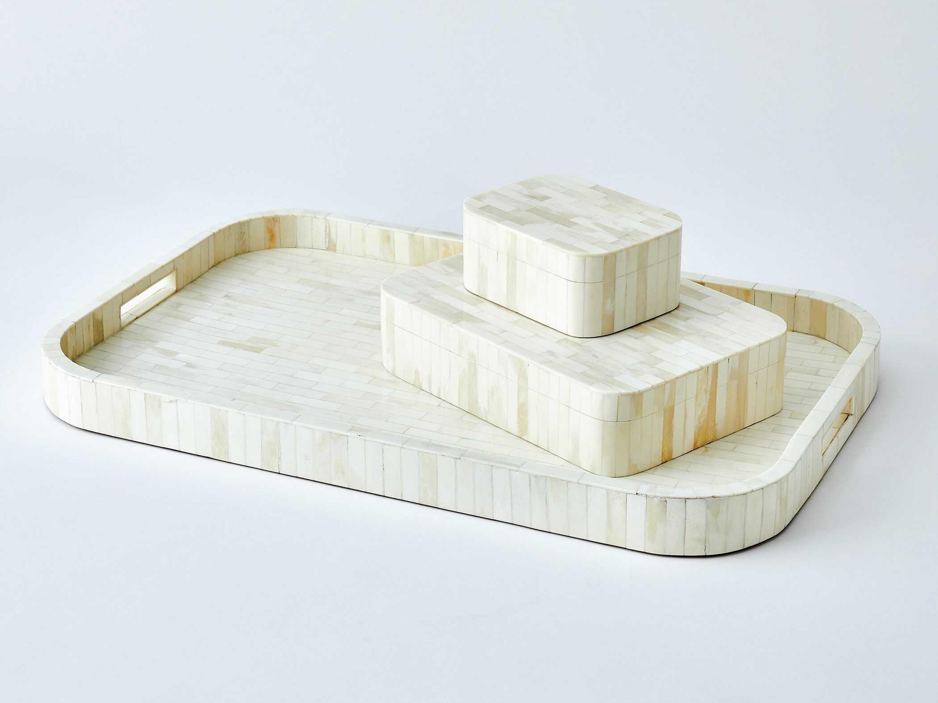 Global Views White Bone Super Ellipse Box