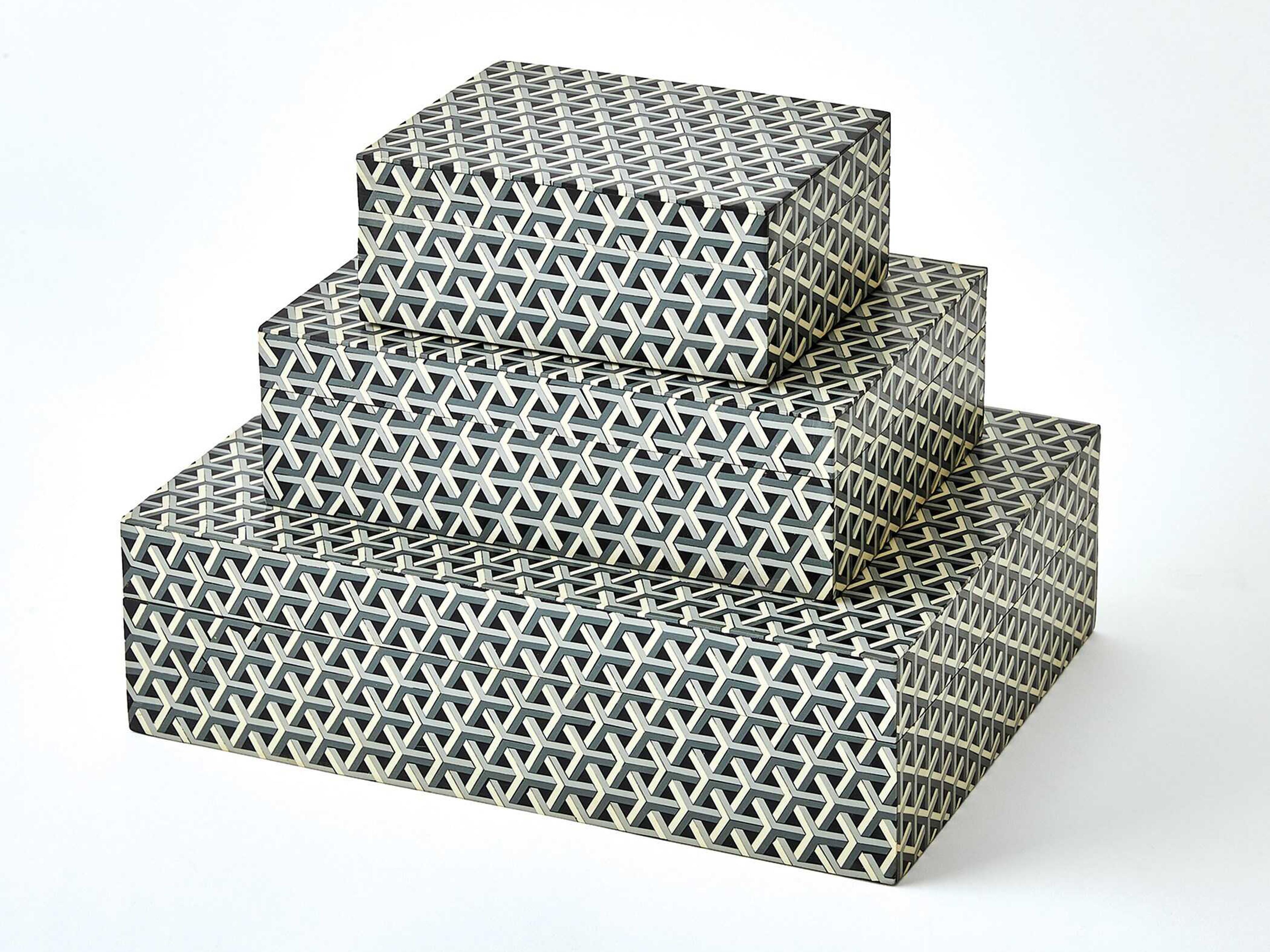 Global Views Interwoven Box