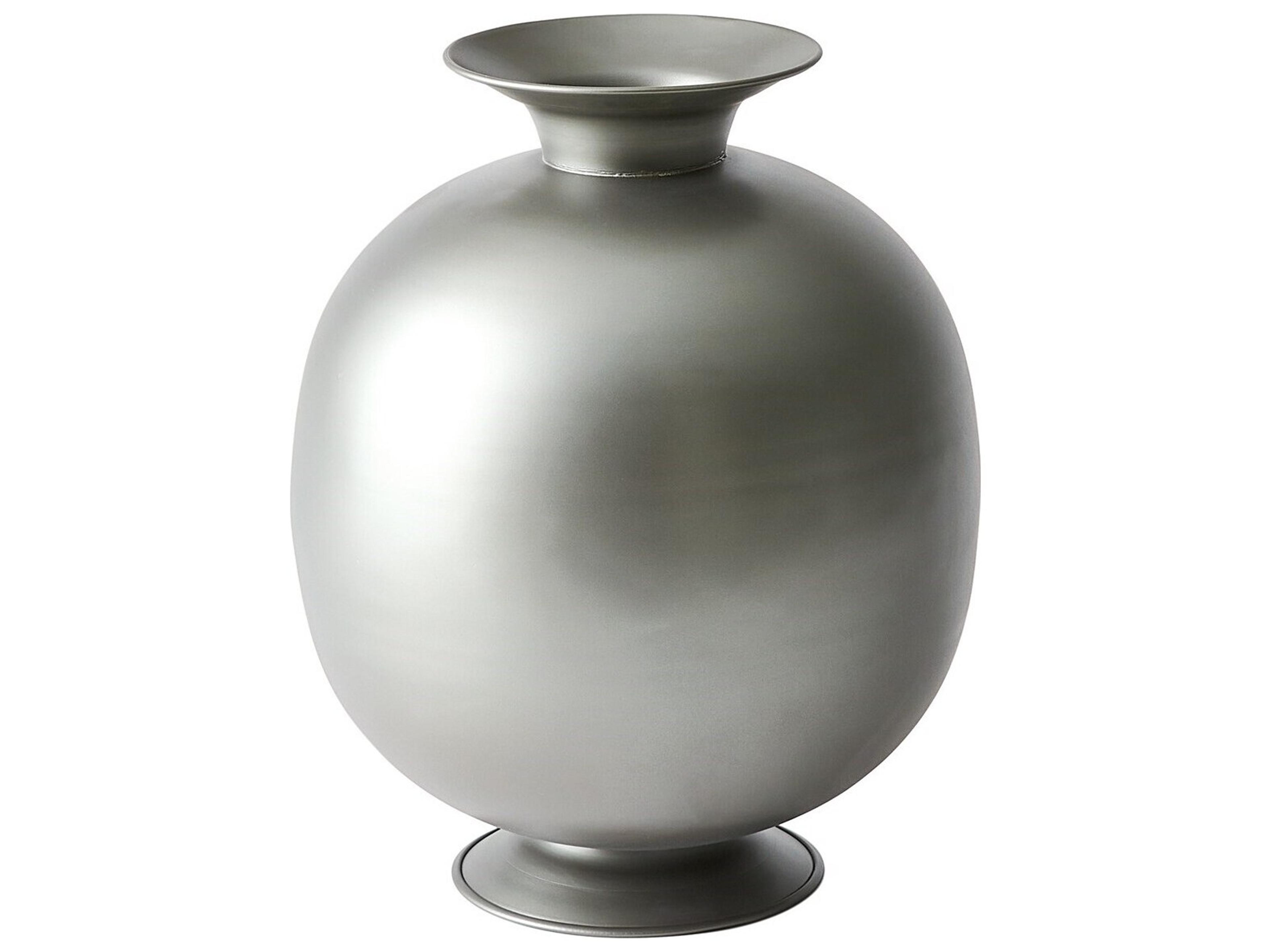 Global Views Vase