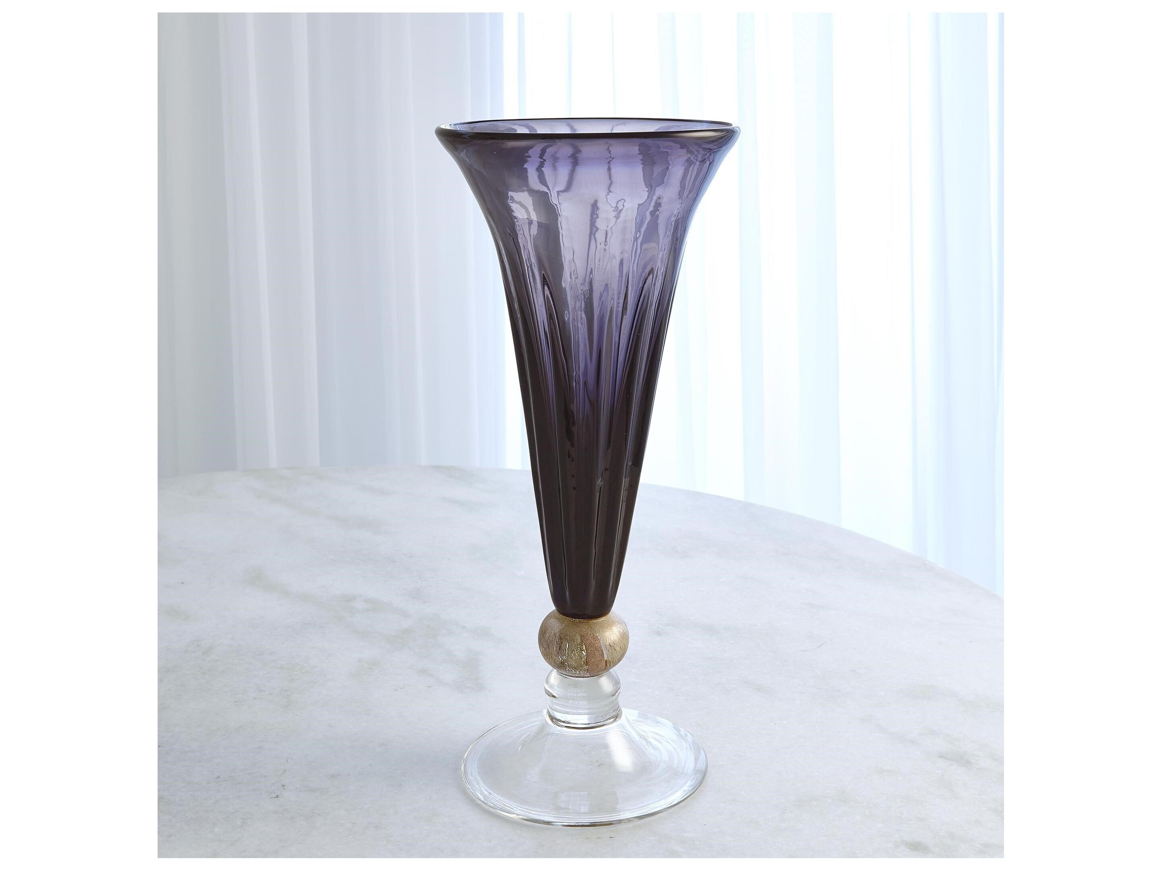 Global Views Vase