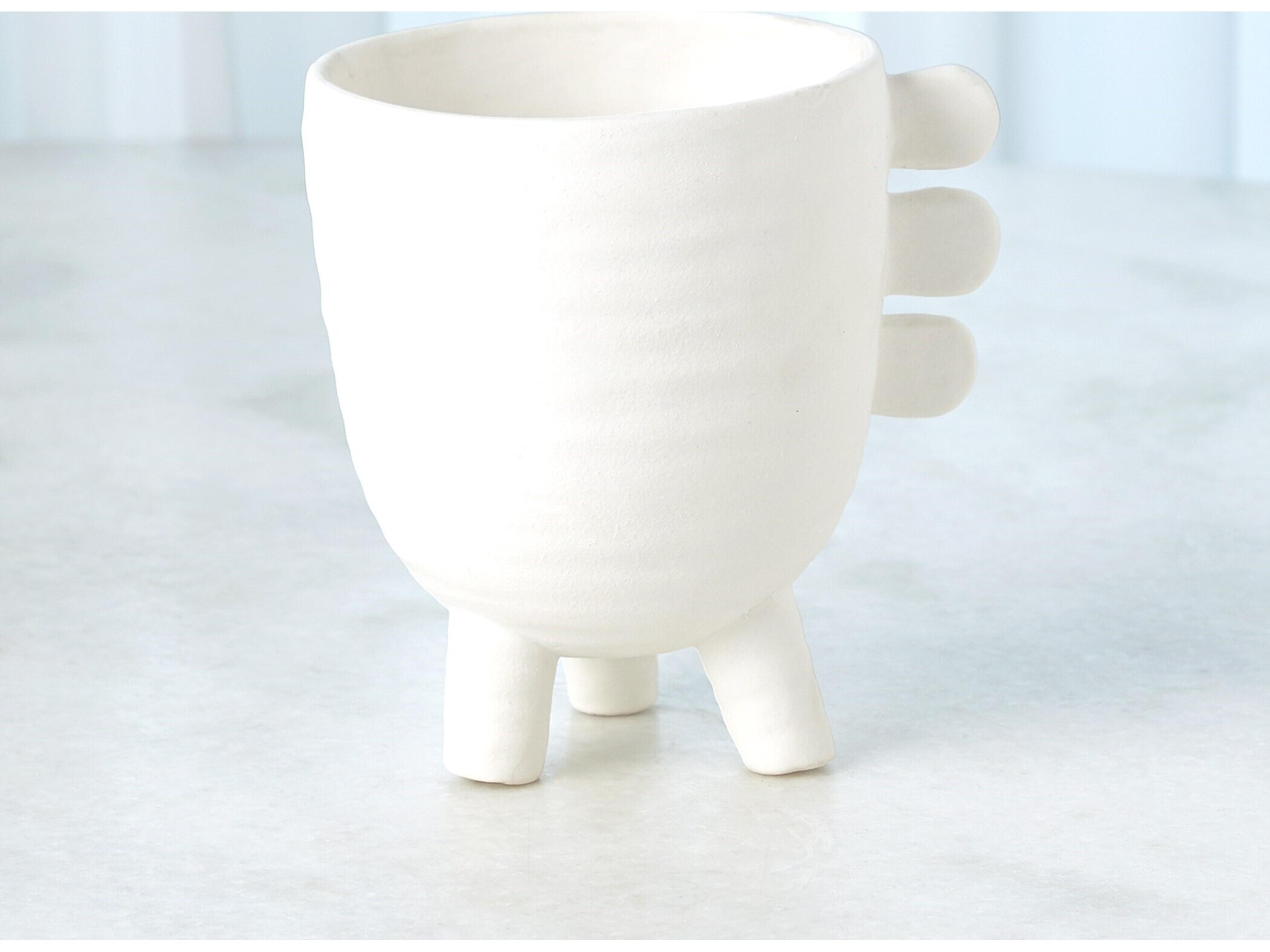 Global Views Primitive Decorative Plate